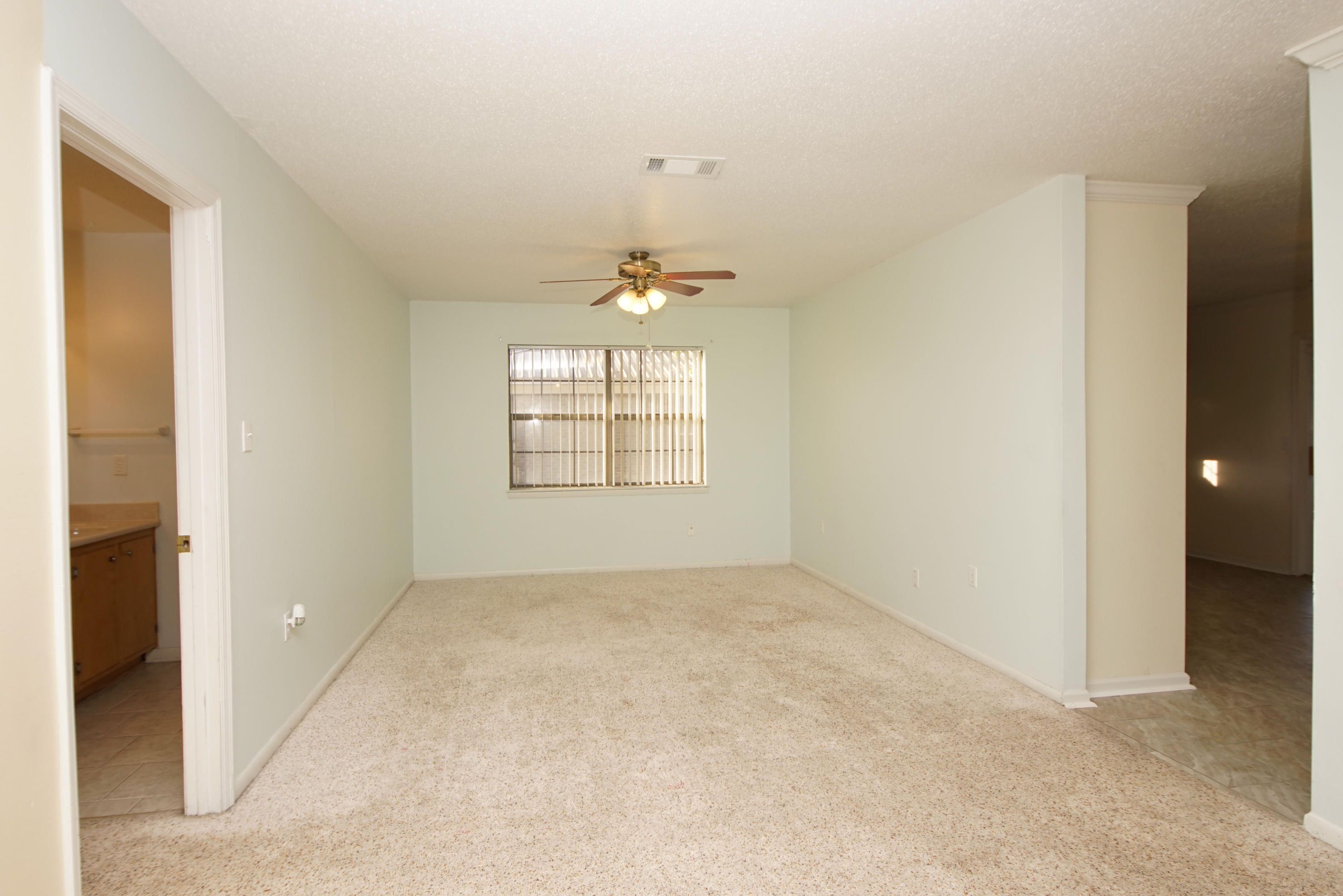 LAKE LORRAINE ESTATES 3 - Residential