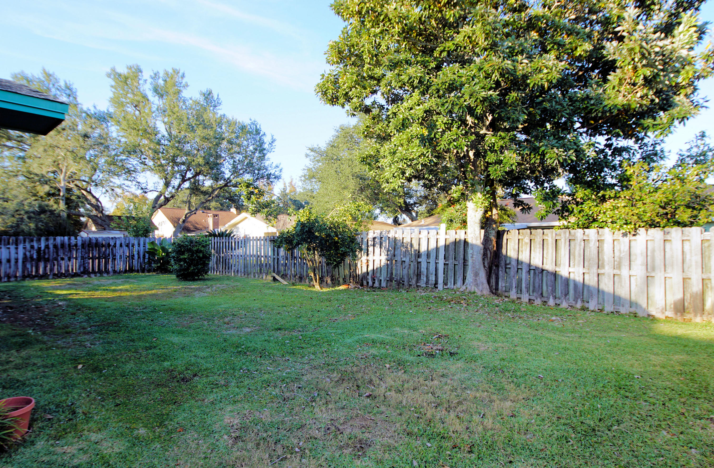 LAKE LORRAINE ESTATES 3 - Residential