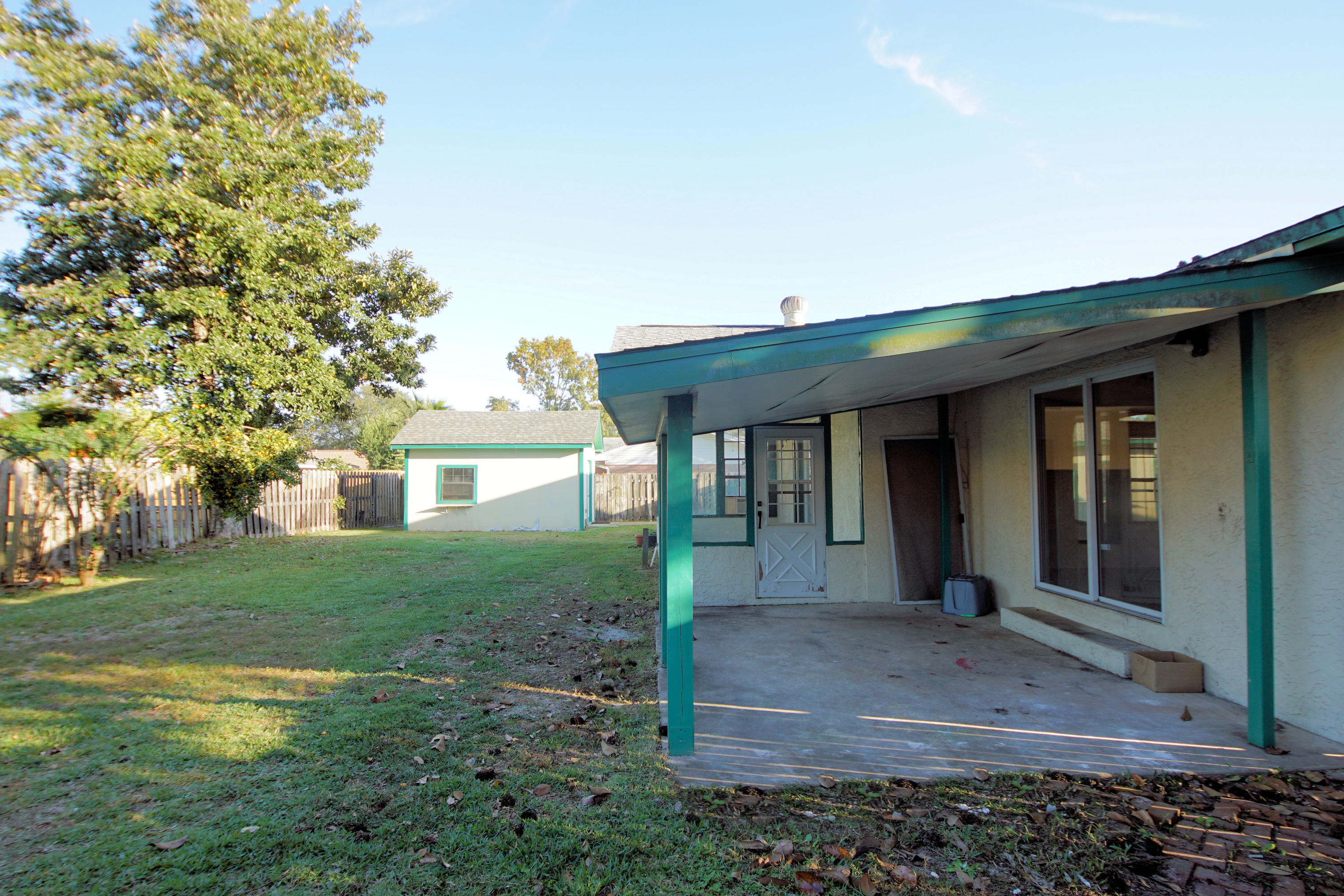 LAKE LORRAINE ESTATES 3 - Residential