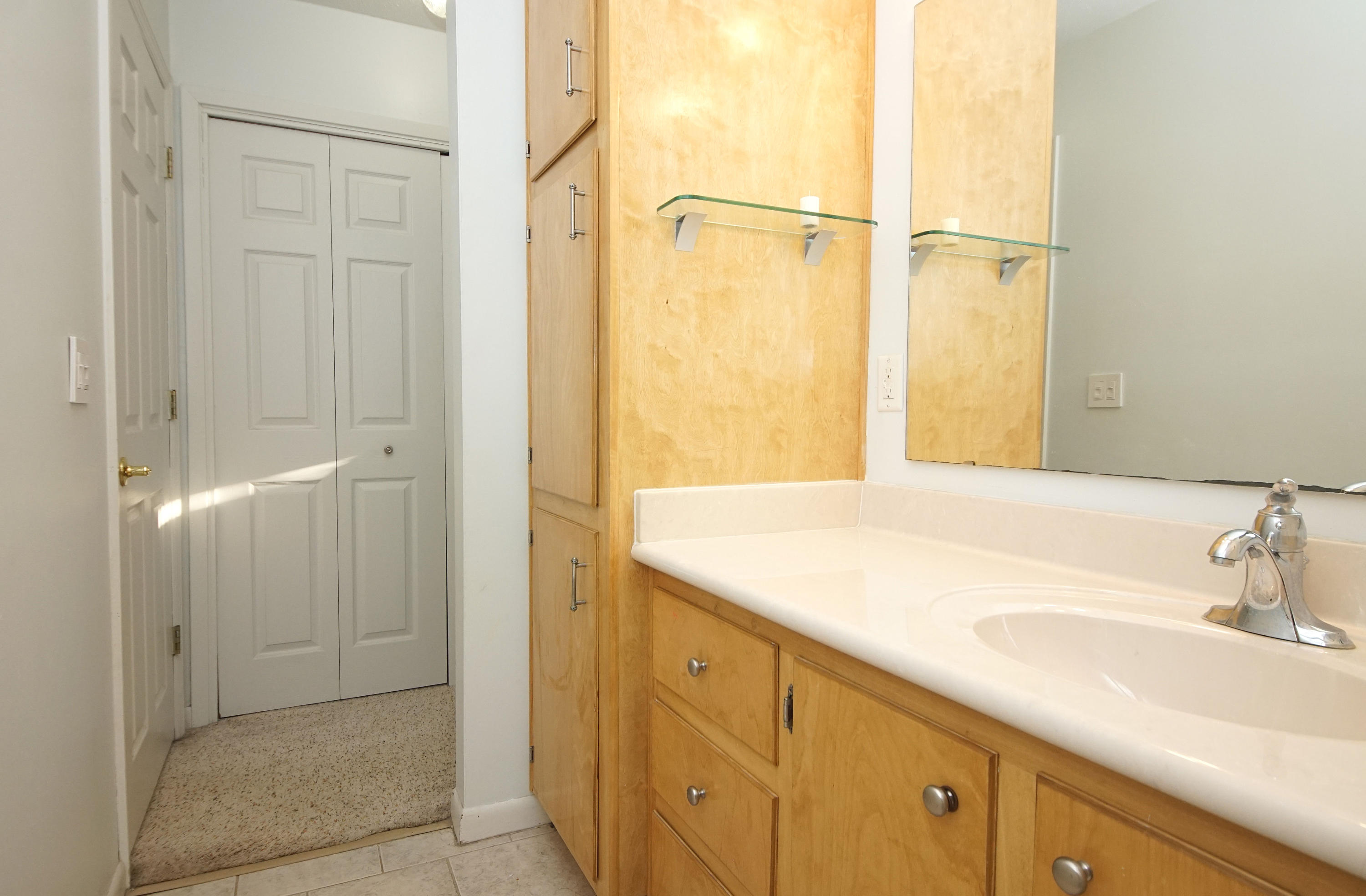 LAKE LORRAINE ESTATES 3 - Residential