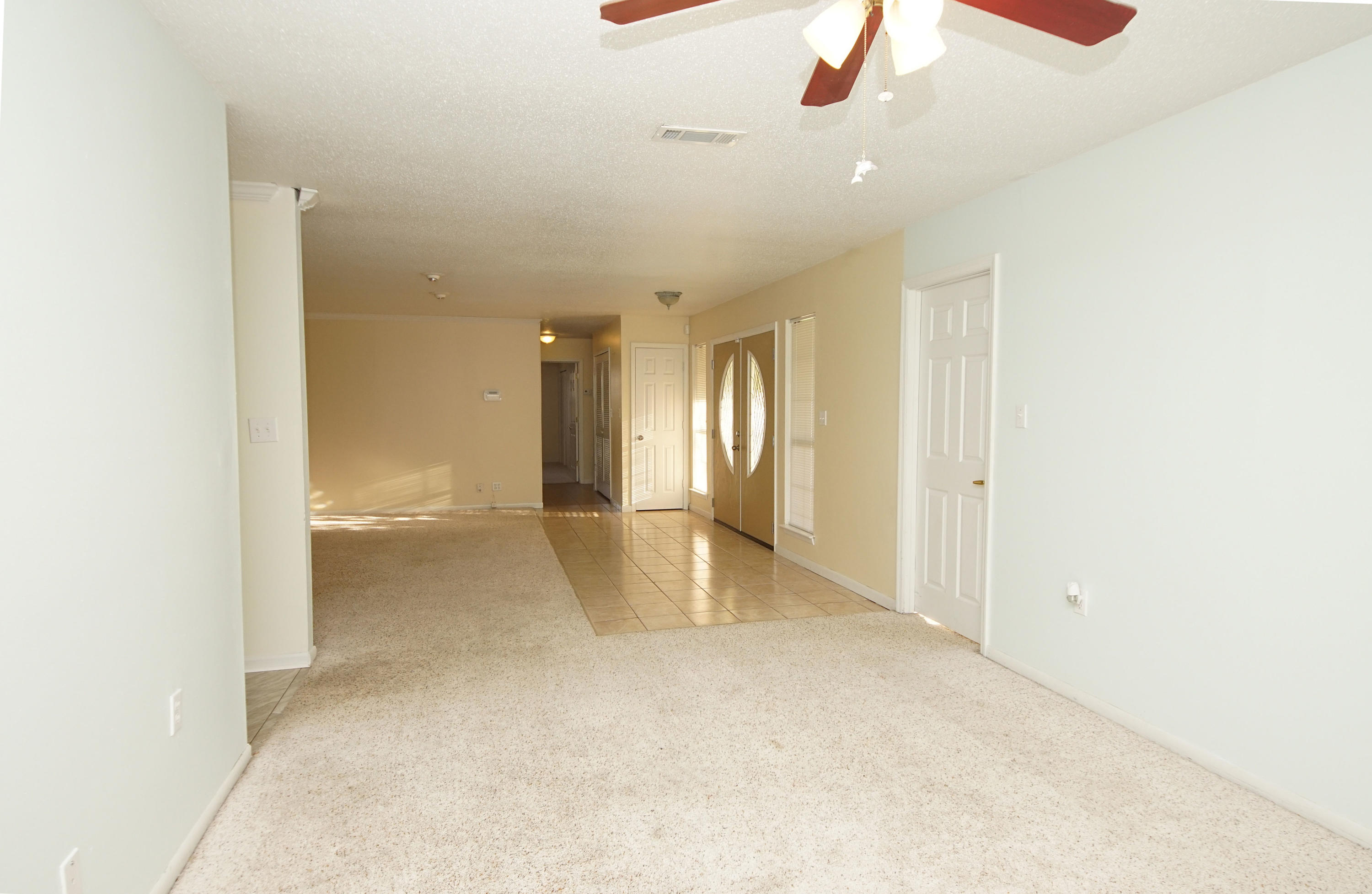 LAKE LORRAINE ESTATES 3 - Residential