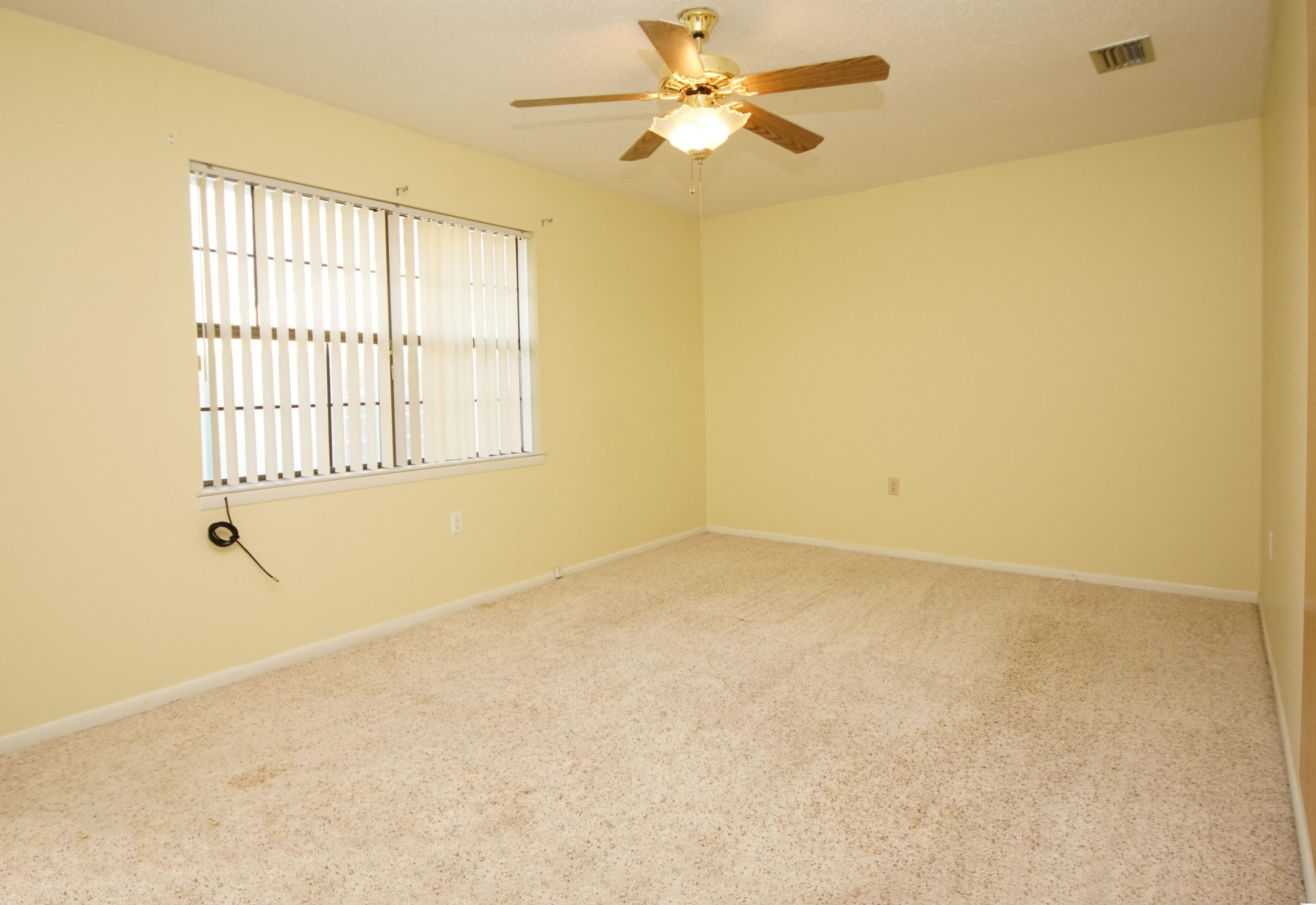 LAKE LORRAINE ESTATES 3 - Residential