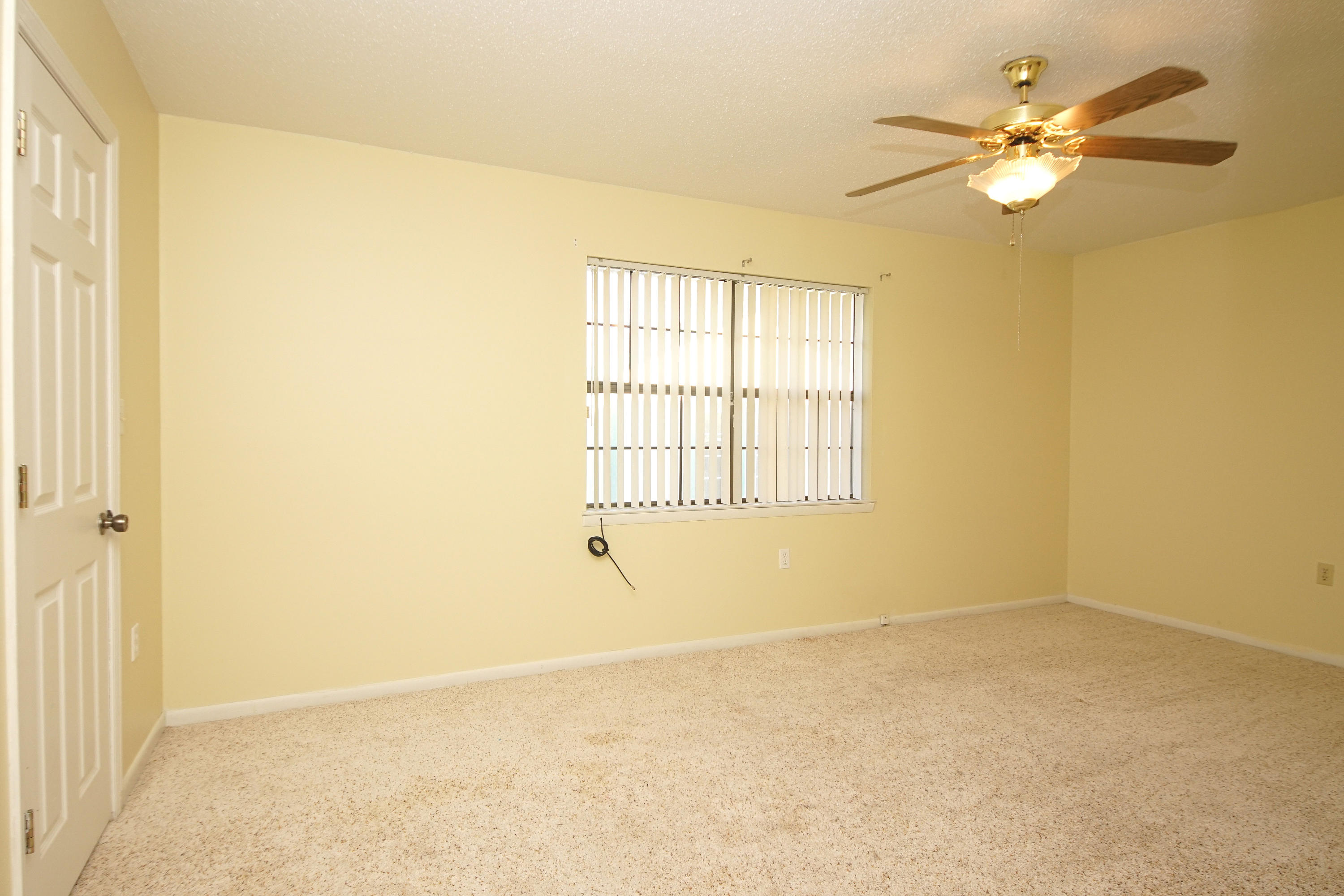 LAKE LORRAINE ESTATES 3 - Residential