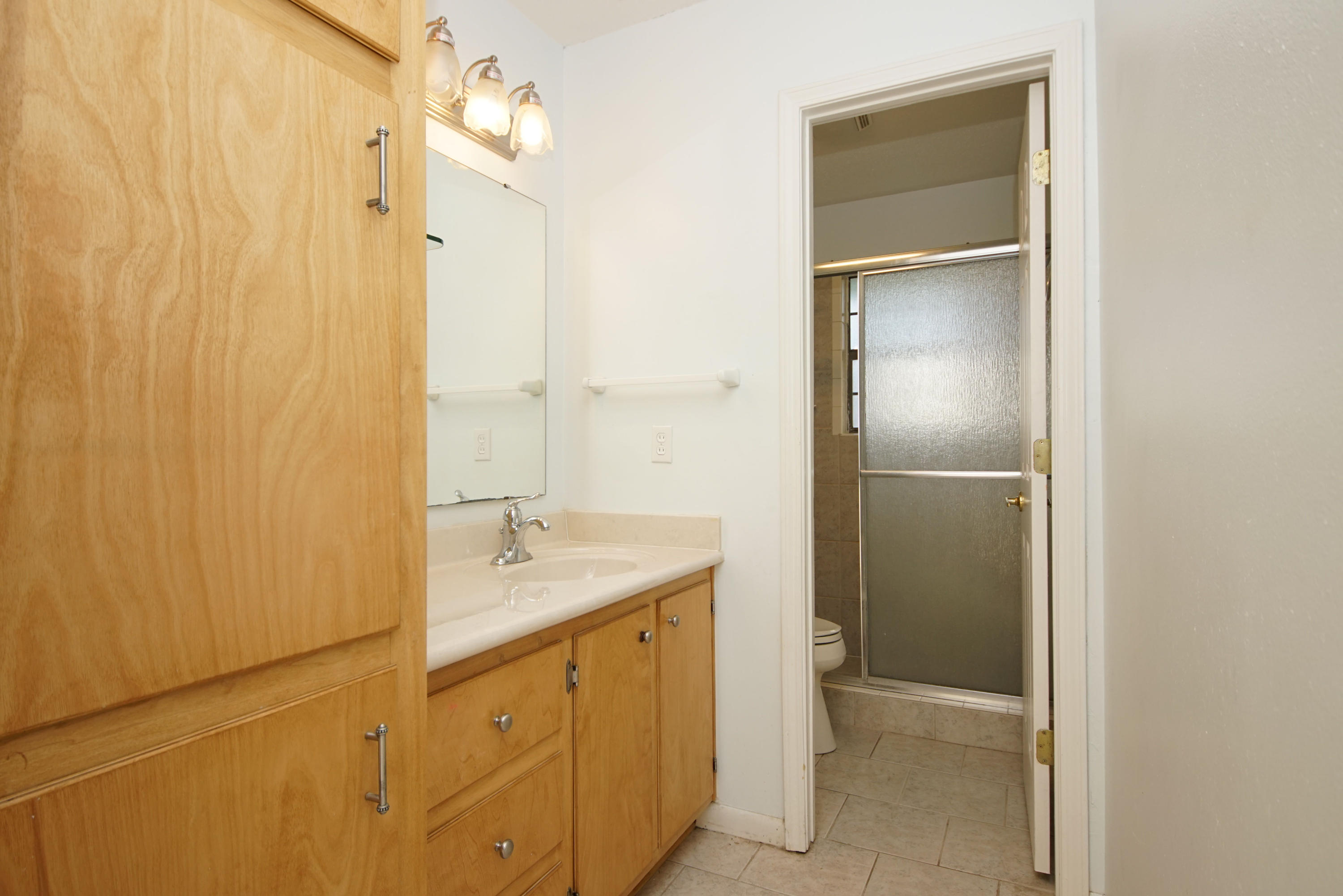 LAKE LORRAINE ESTATES 3 - Residential