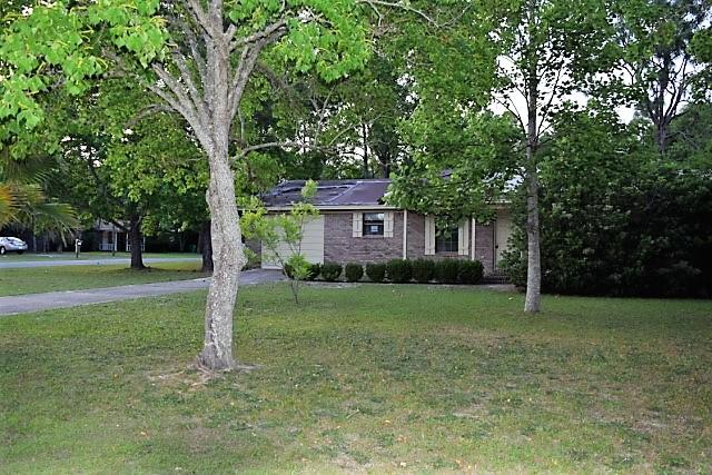 CRESTVIEW - Residential