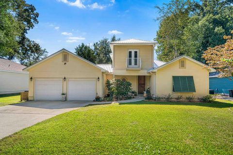 Photo of 68 S Blue Heron Drive, Santa Rosa Beach, FL 32459 (MLS # 987998)