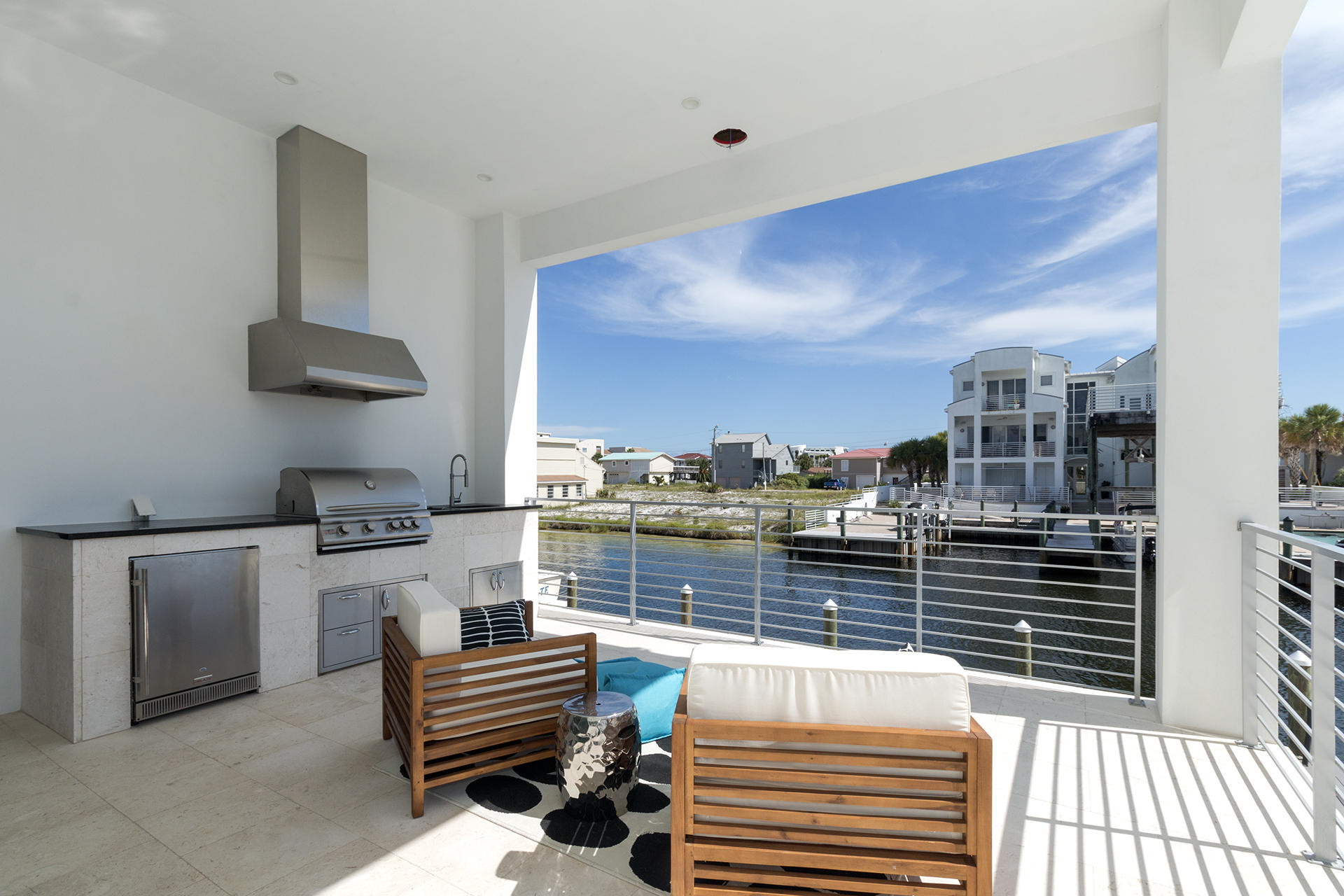 HOLIDAY ISLE - Residential