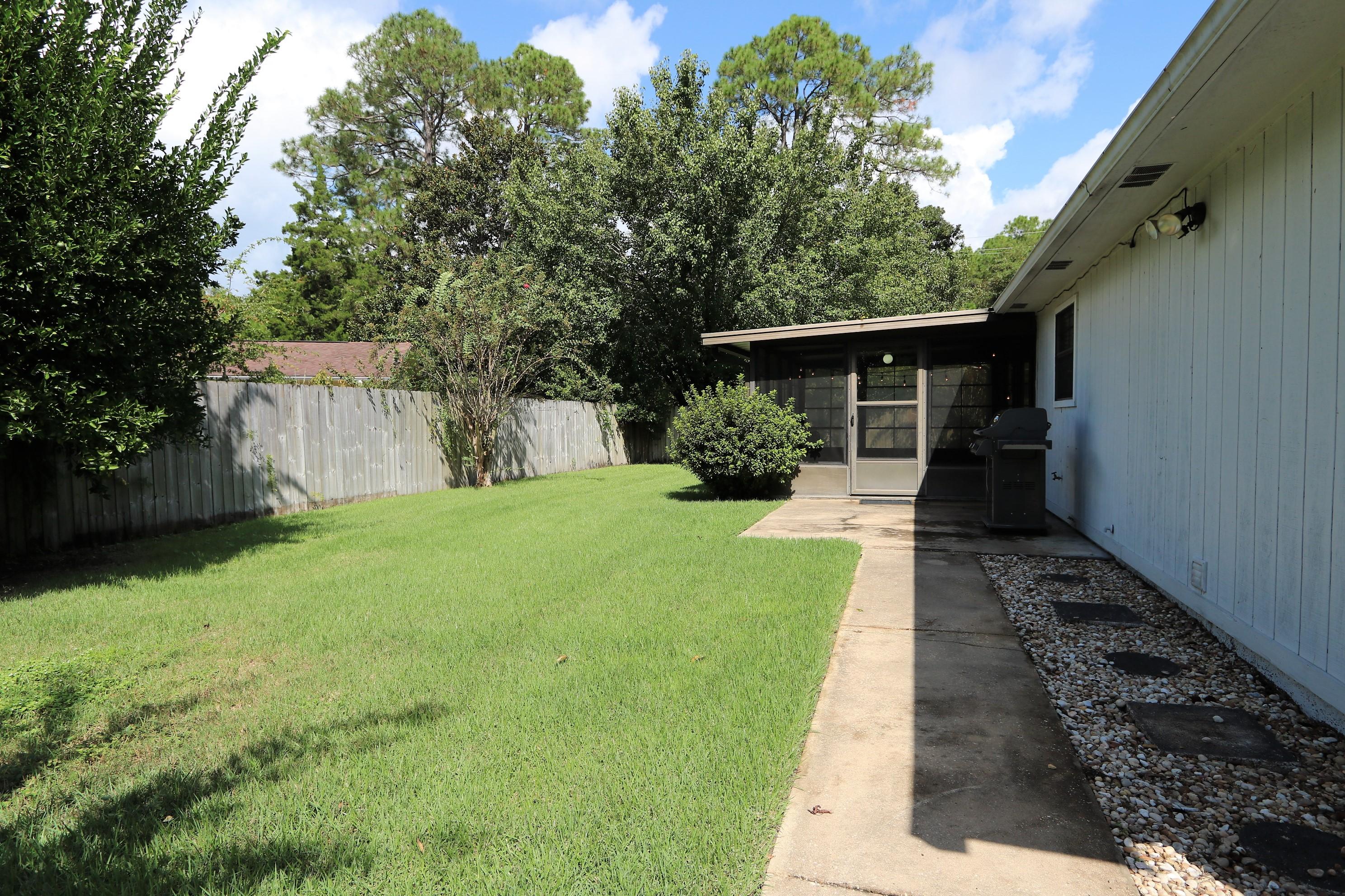 PALM ESTATES UNIT 2 - Residential