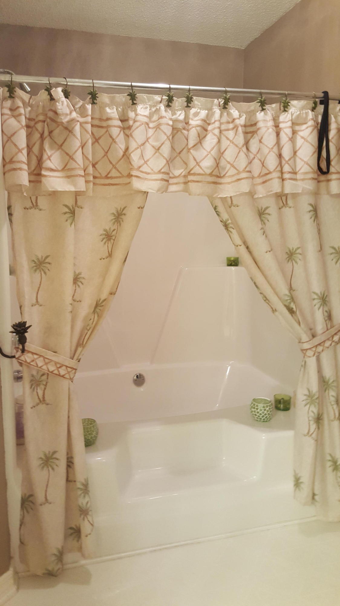 CREETWOODS - Residential