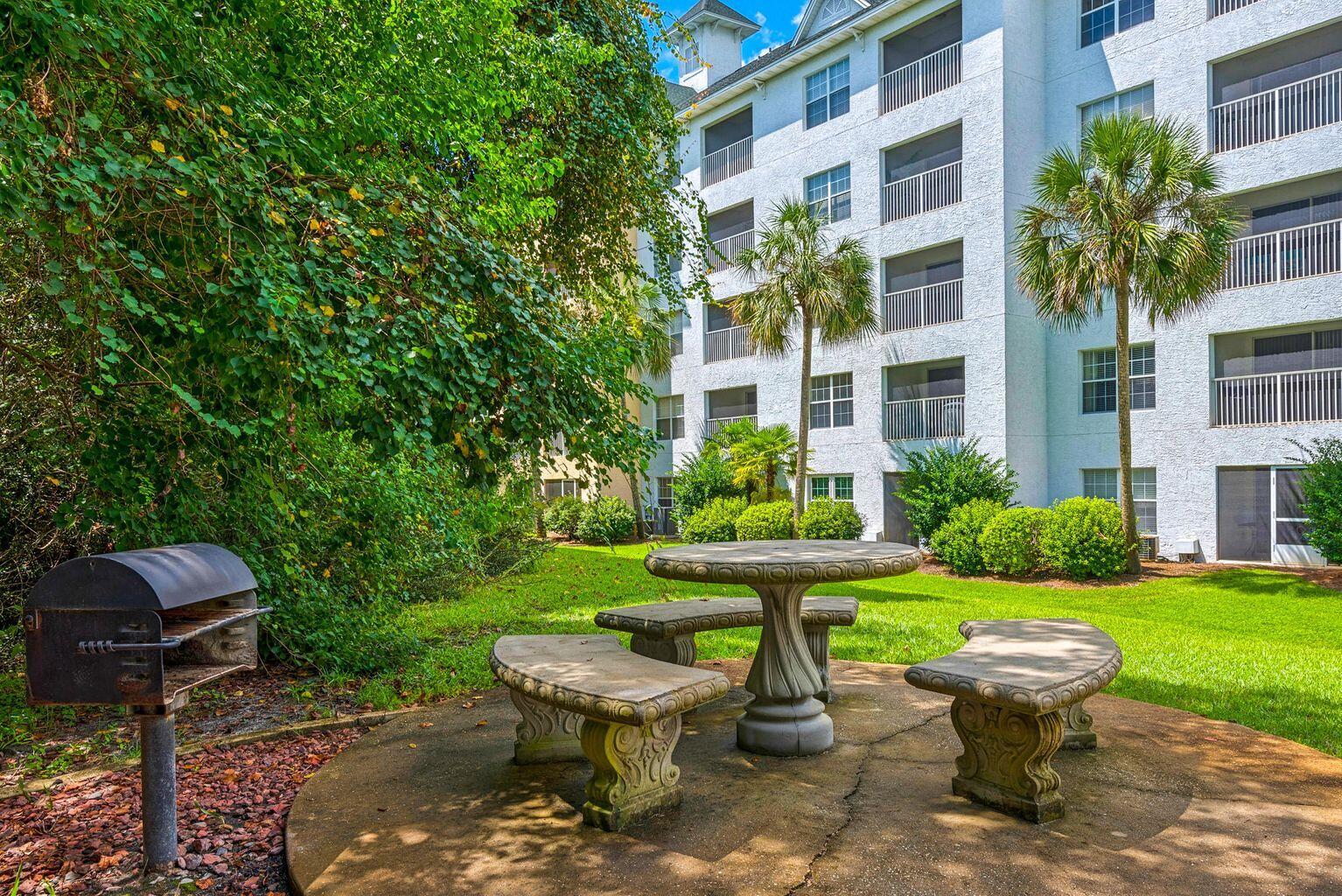 THE FLORIDA CLUB - Residential