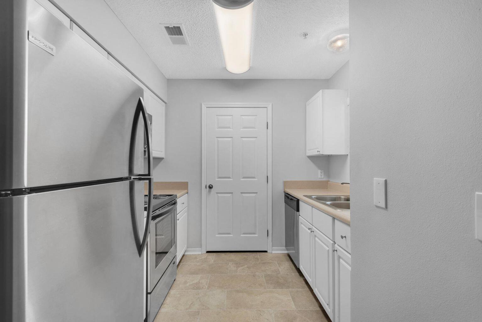 THE FLORIDA CLUB - Residential