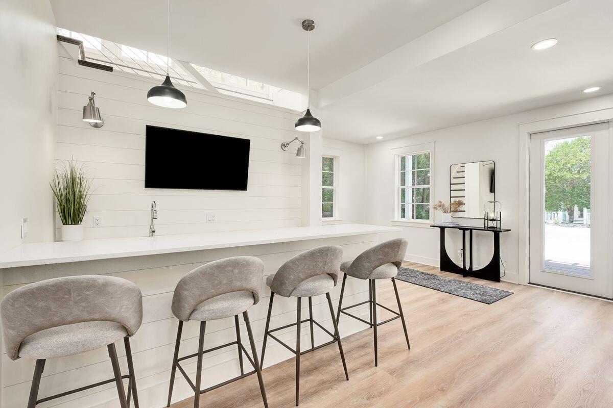 BEACH HIGHLAND 1ST ADD - Residential
