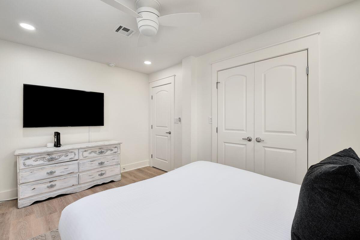 BEACH HIGHLAND 1ST ADD - Residential