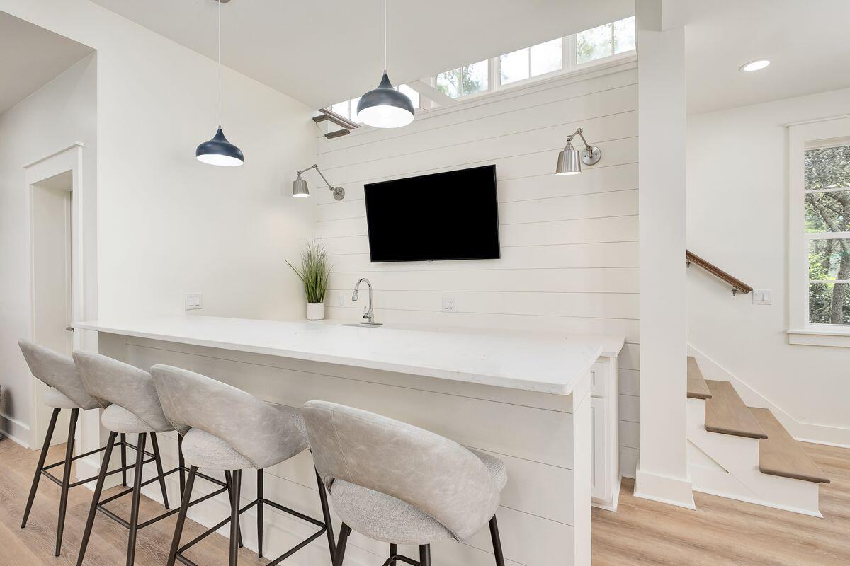 BEACH HIGHLAND 1ST ADD - Residential