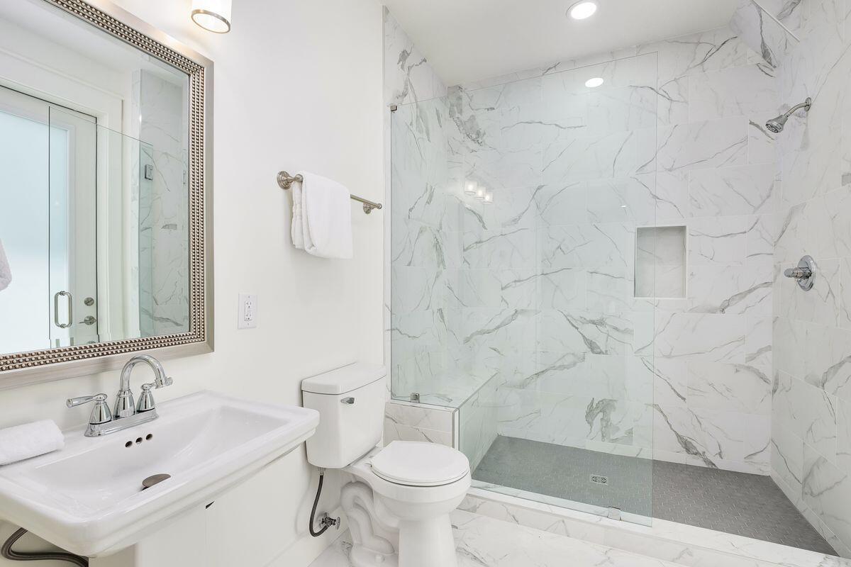 BEACH HIGHLAND 1ST ADD - Residential