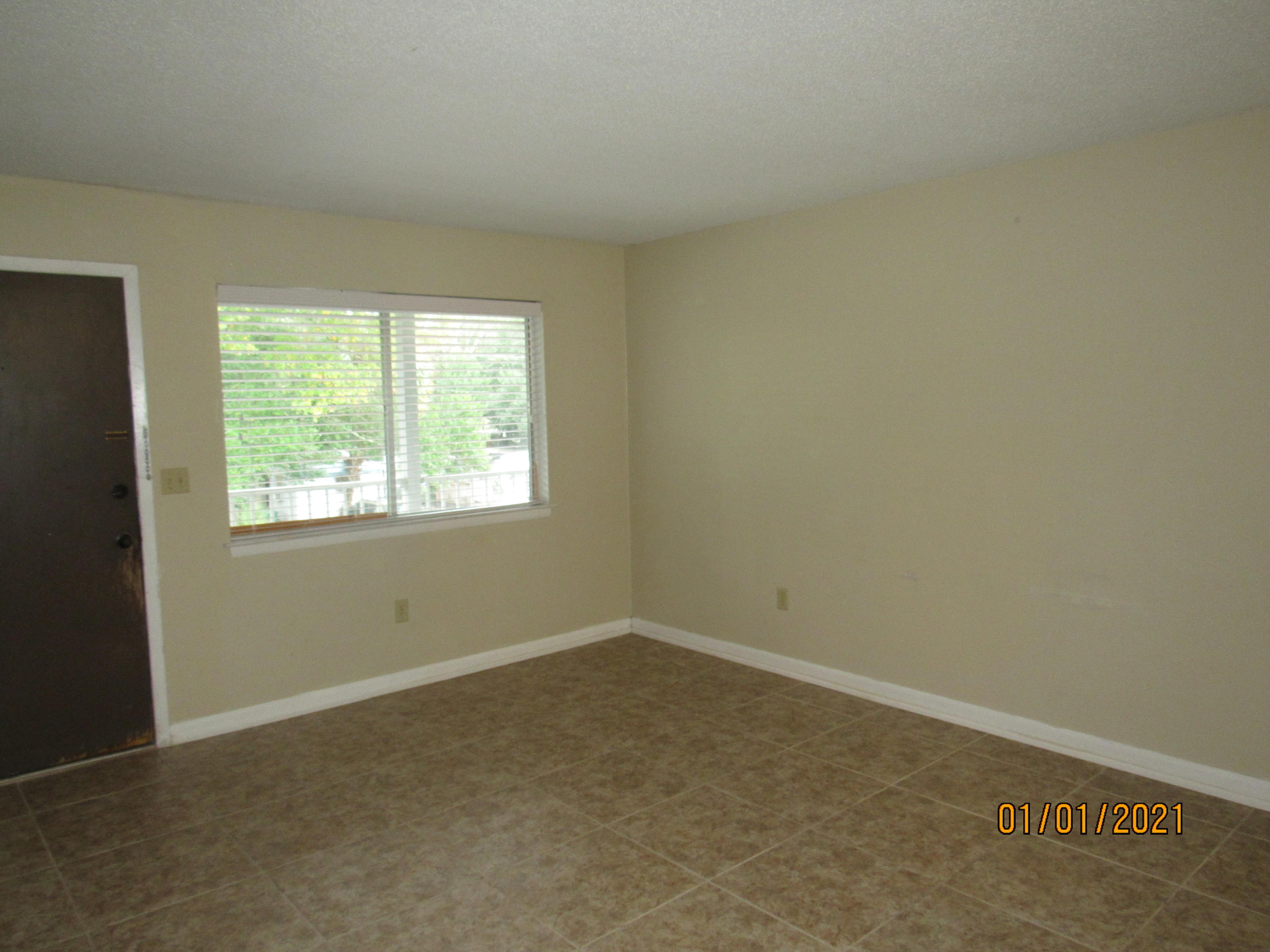 COLLEGE PARK CONDO - Residential Lease