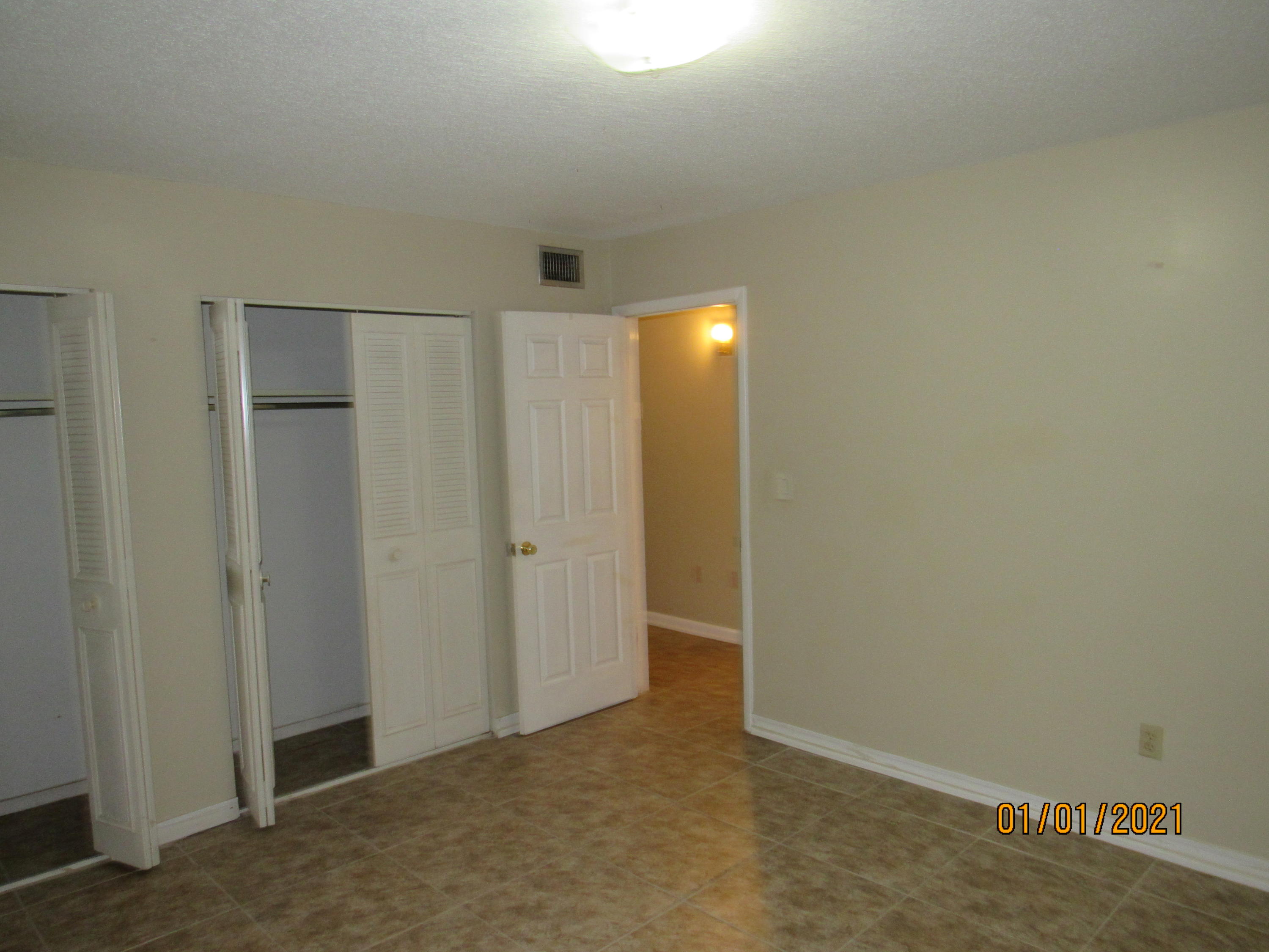 COLLEGE PARK CONDO - Residential Lease