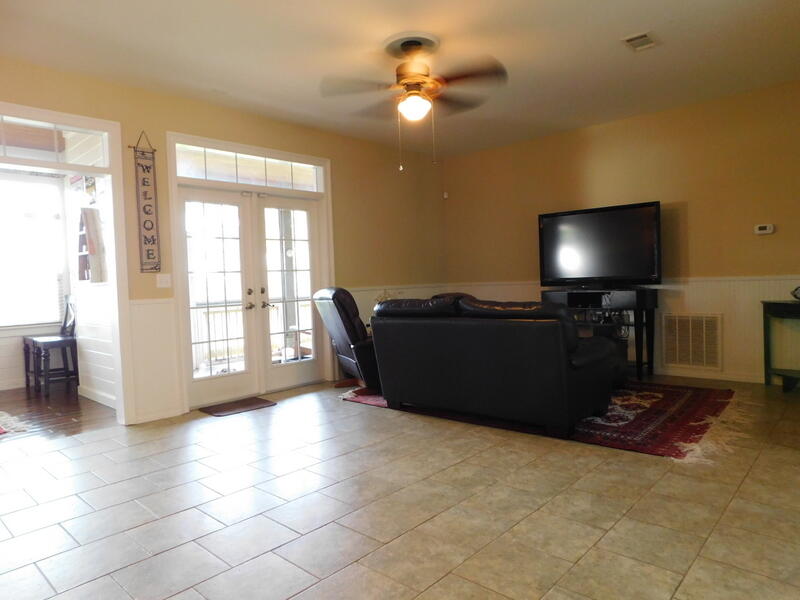 LAGRANGE SHORES - Residential