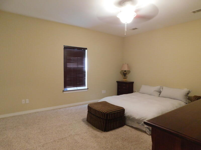 LAGRANGE SHORES - Residential