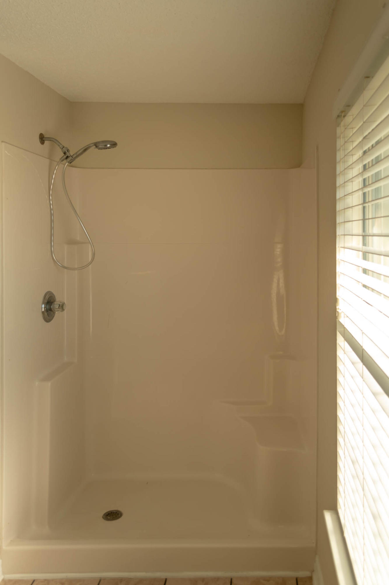 EMERALD LAKES PH 3 - Residential