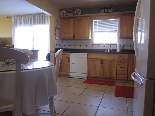 SEA HILLS 3RD ADD LOT 14 BLK A - Residential