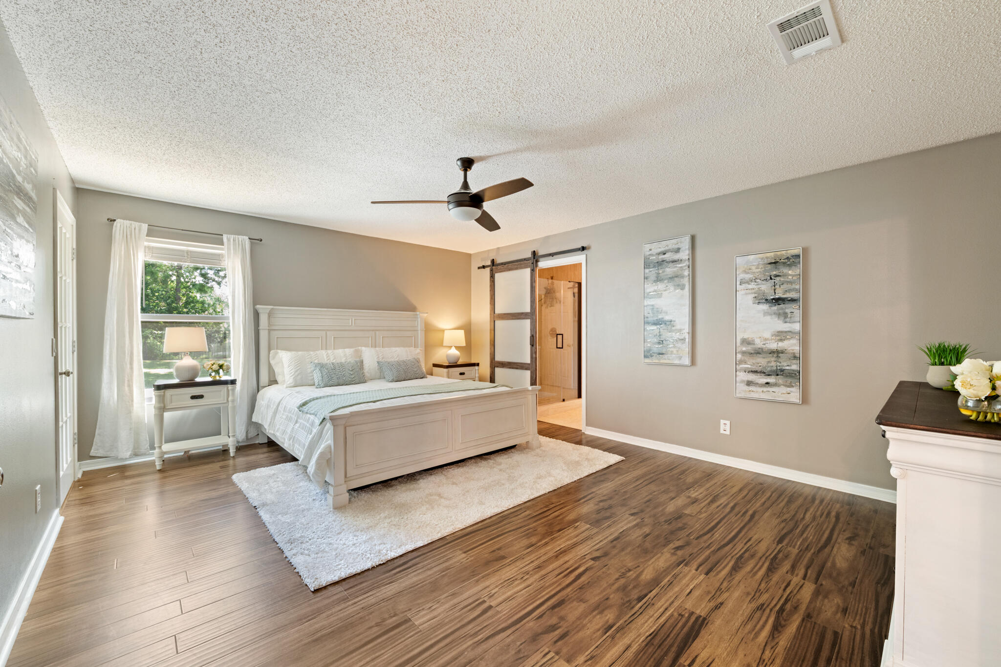 HIDDEN SHORES - Residential