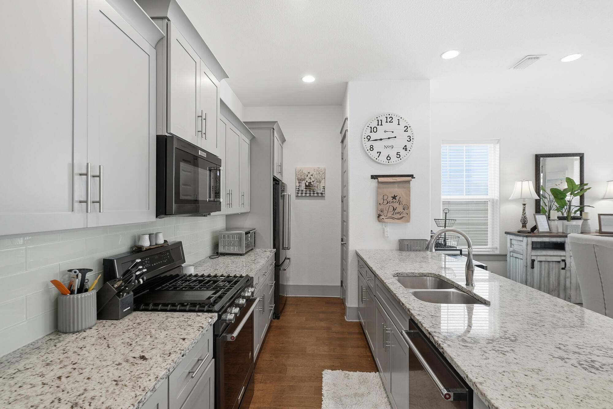 HIGHLAND PARKS - Residential