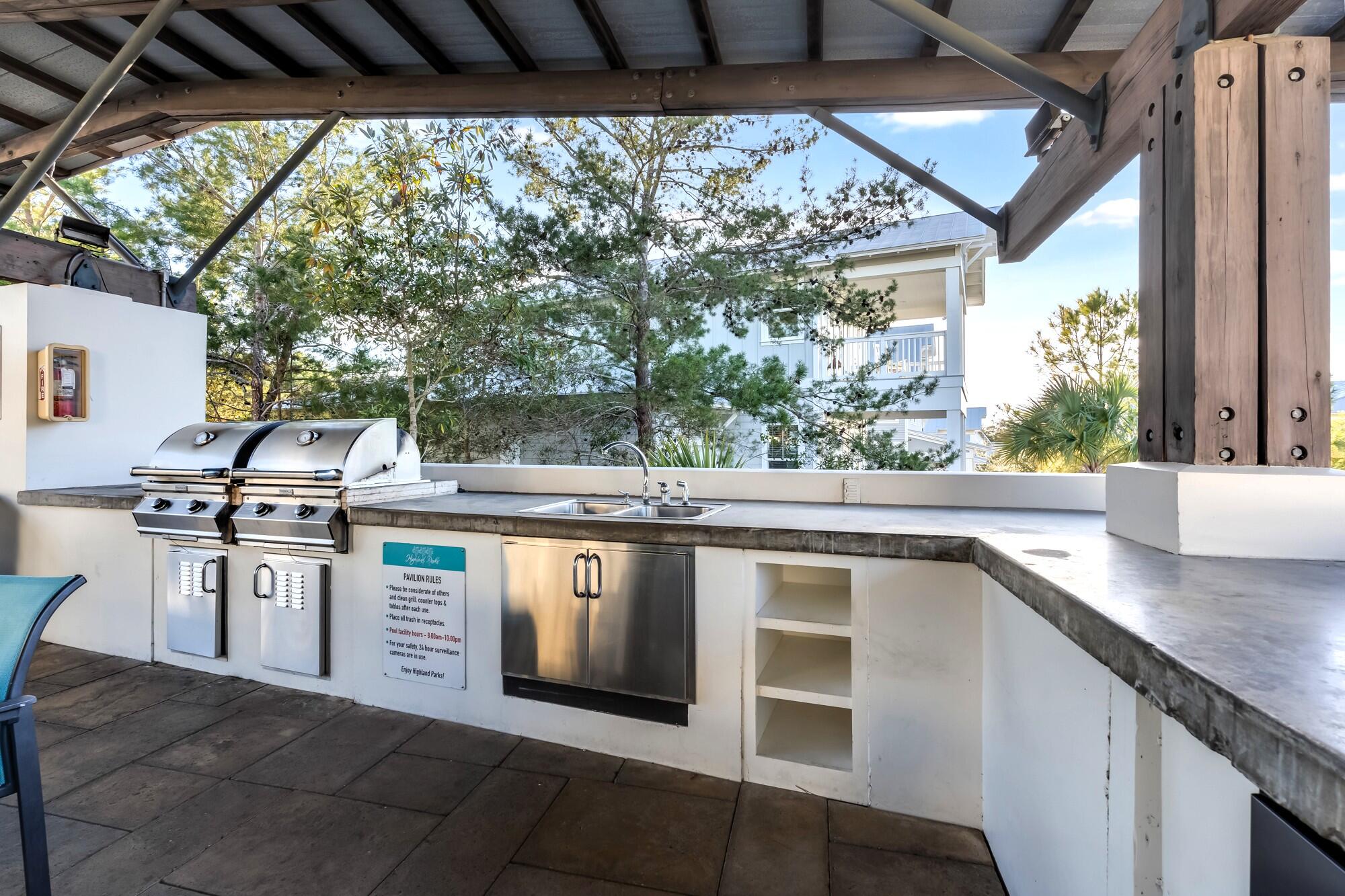 HIGHLAND PARKS - Residential