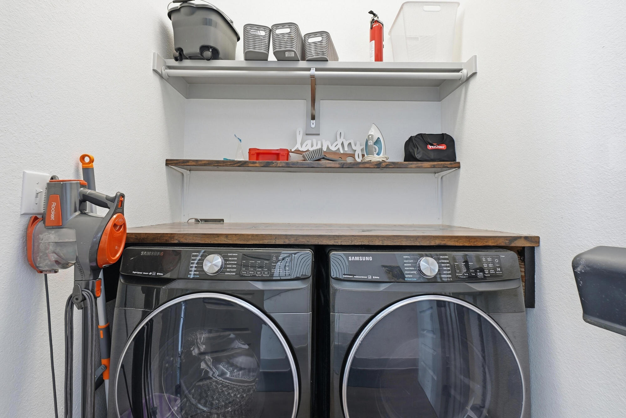 HIGHLAND PARKS - Residential