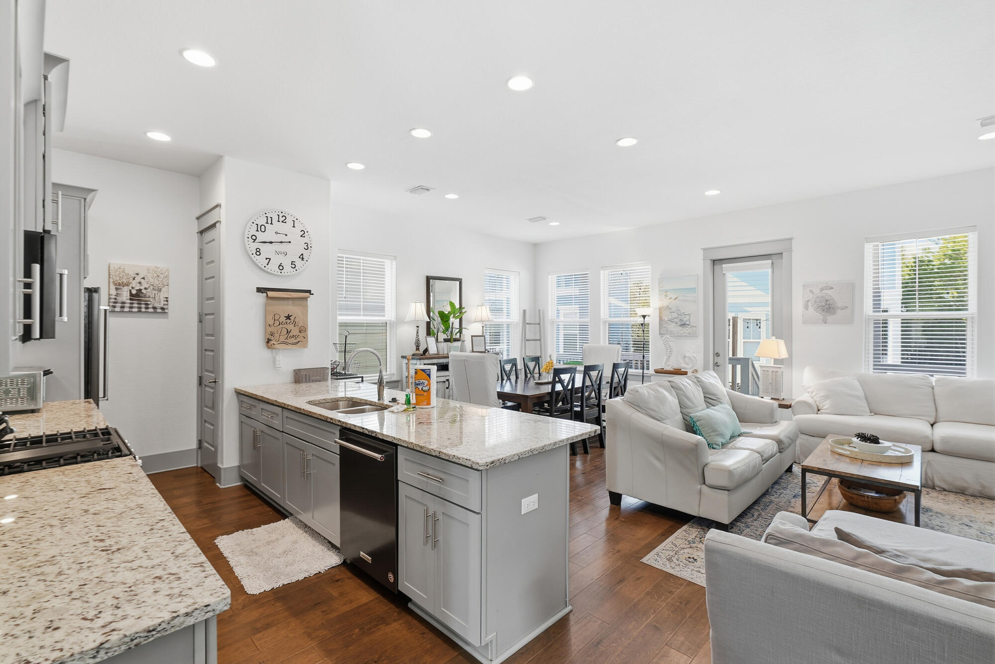 HIGHLAND PARKS - Residential