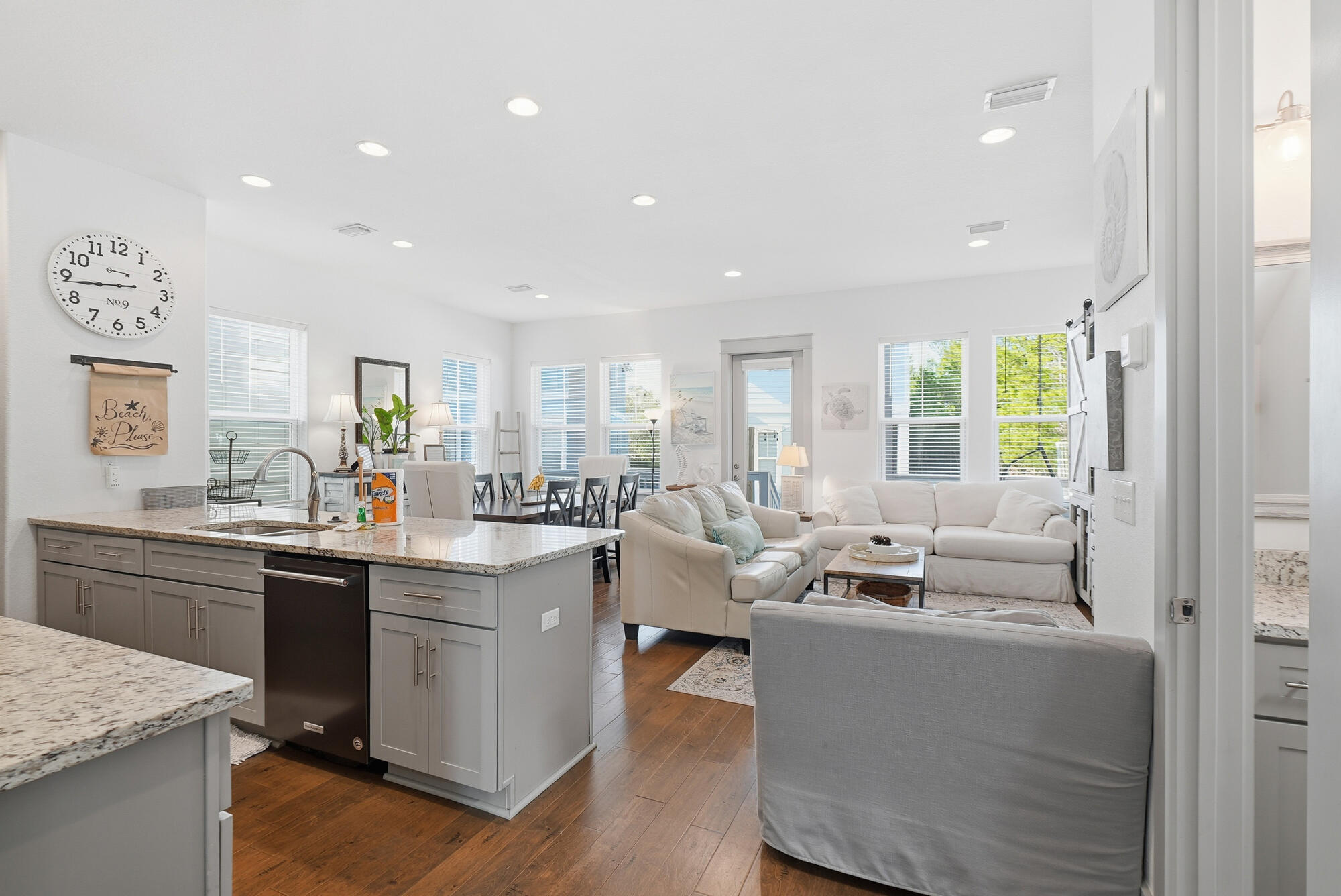 HIGHLAND PARKS - Residential