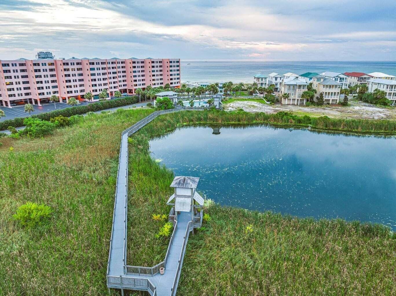 DESTIN POINTE - Residential