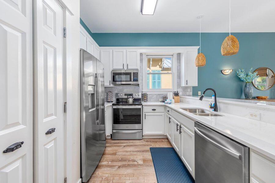DESTIN POINTE - Residential