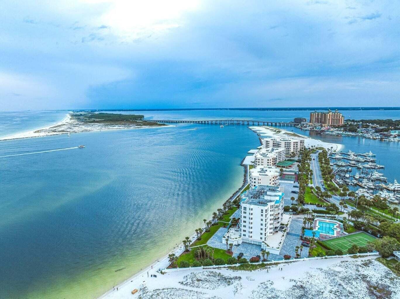 DESTIN POINTE - Residential