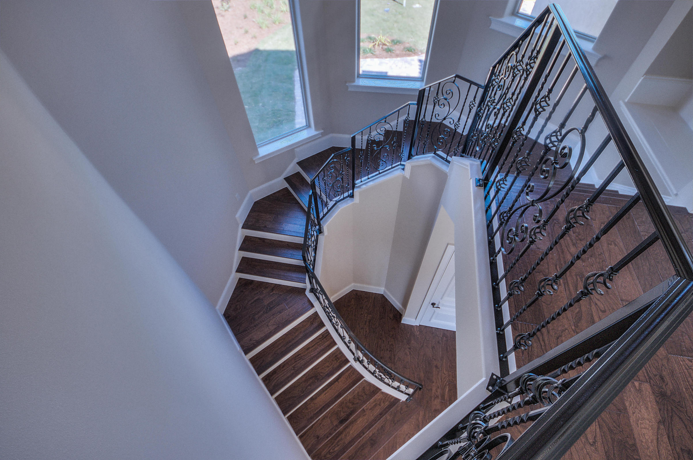 BURNT PINE - Residential