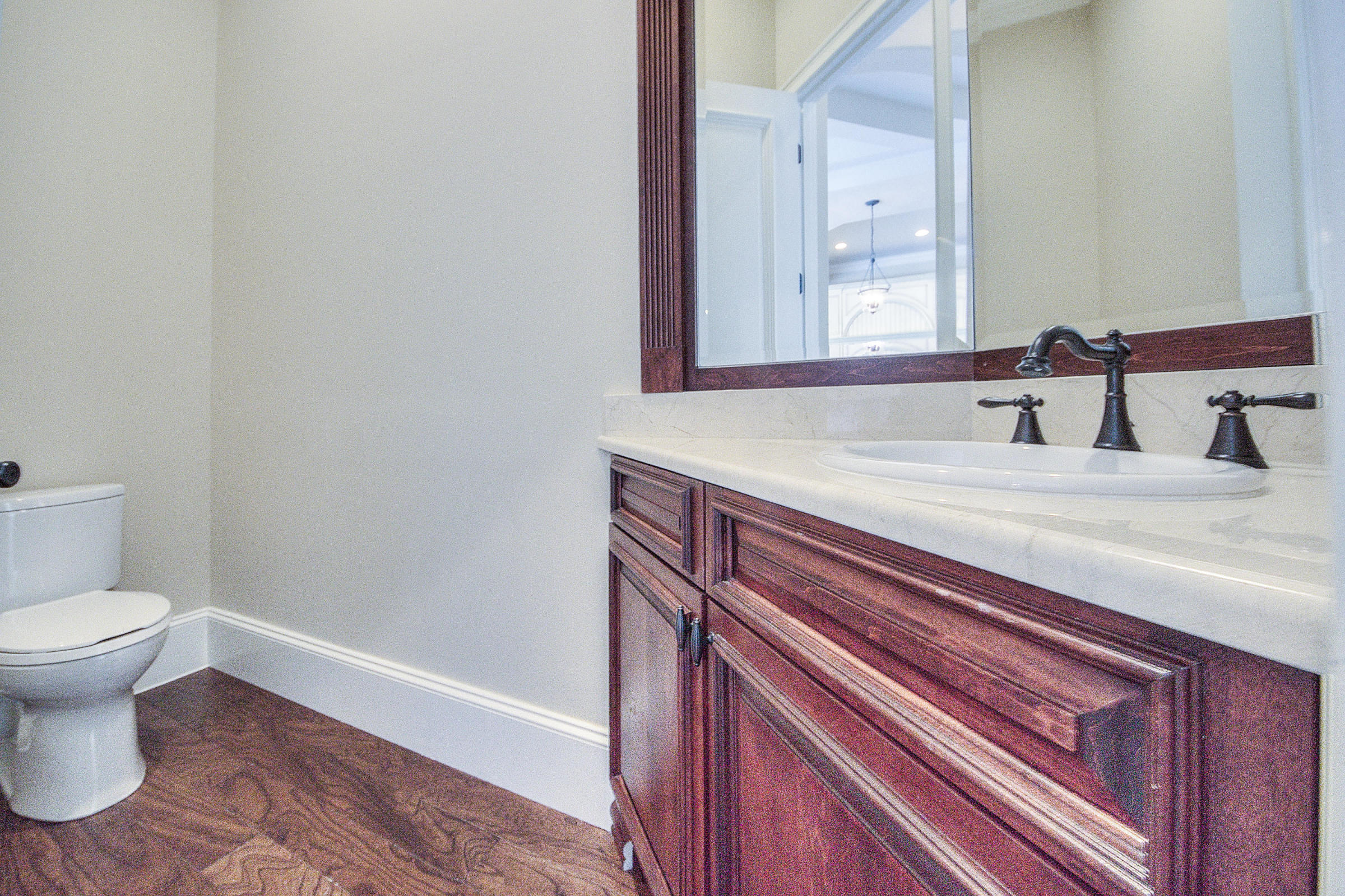 BURNT PINE - Residential