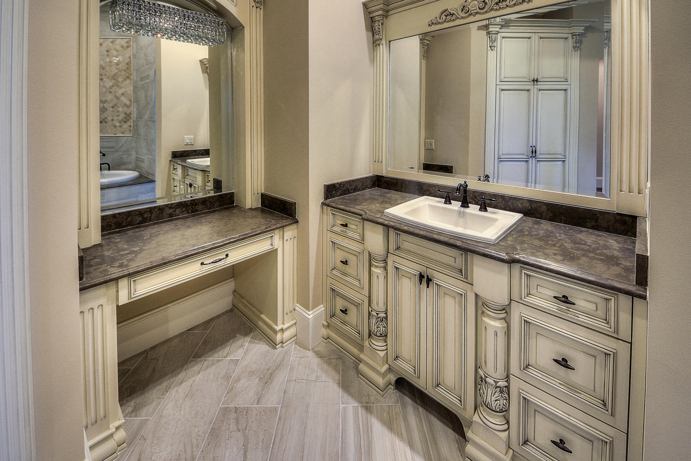 BURNT PINE - Residential