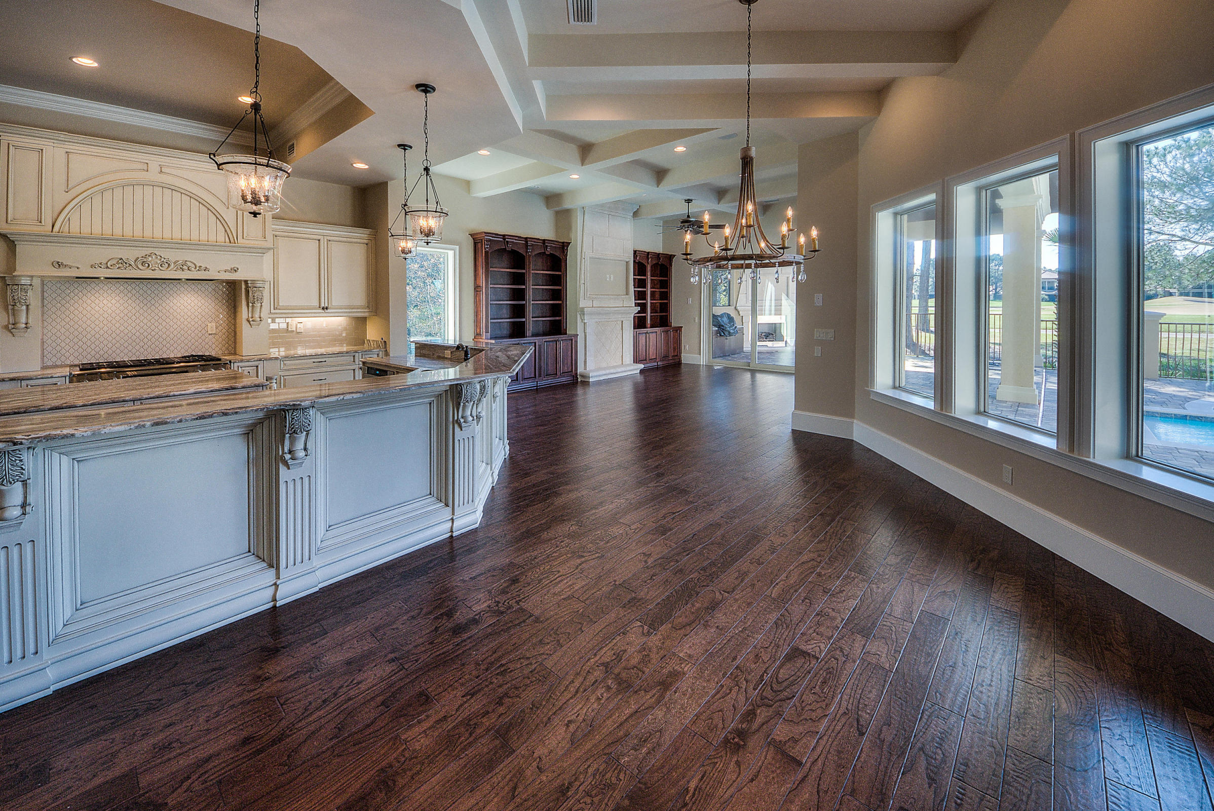 BURNT PINE - Residential