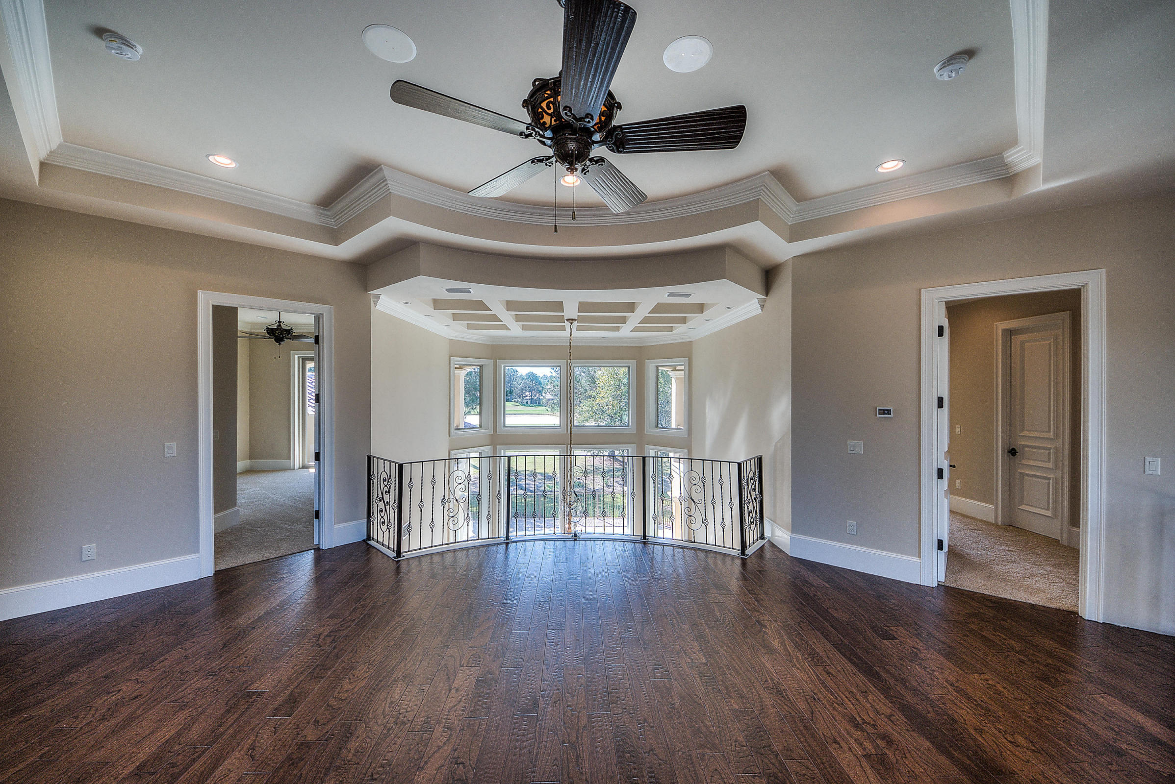 BURNT PINE - Residential