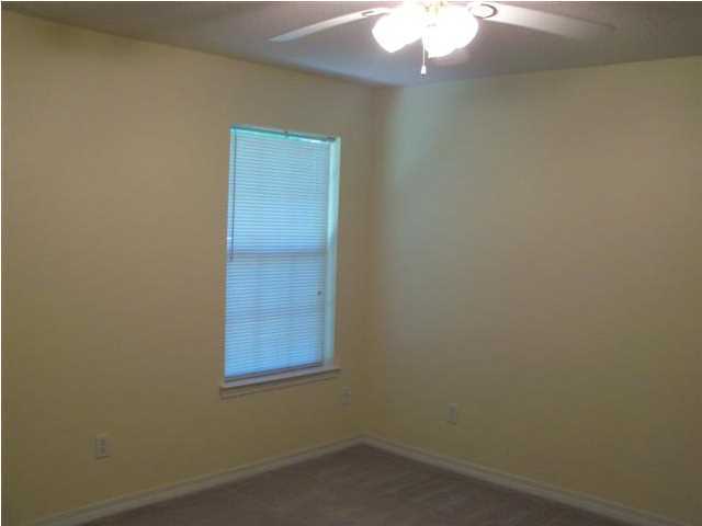 SHANYN TAYLOR OAKS - Residential Lease