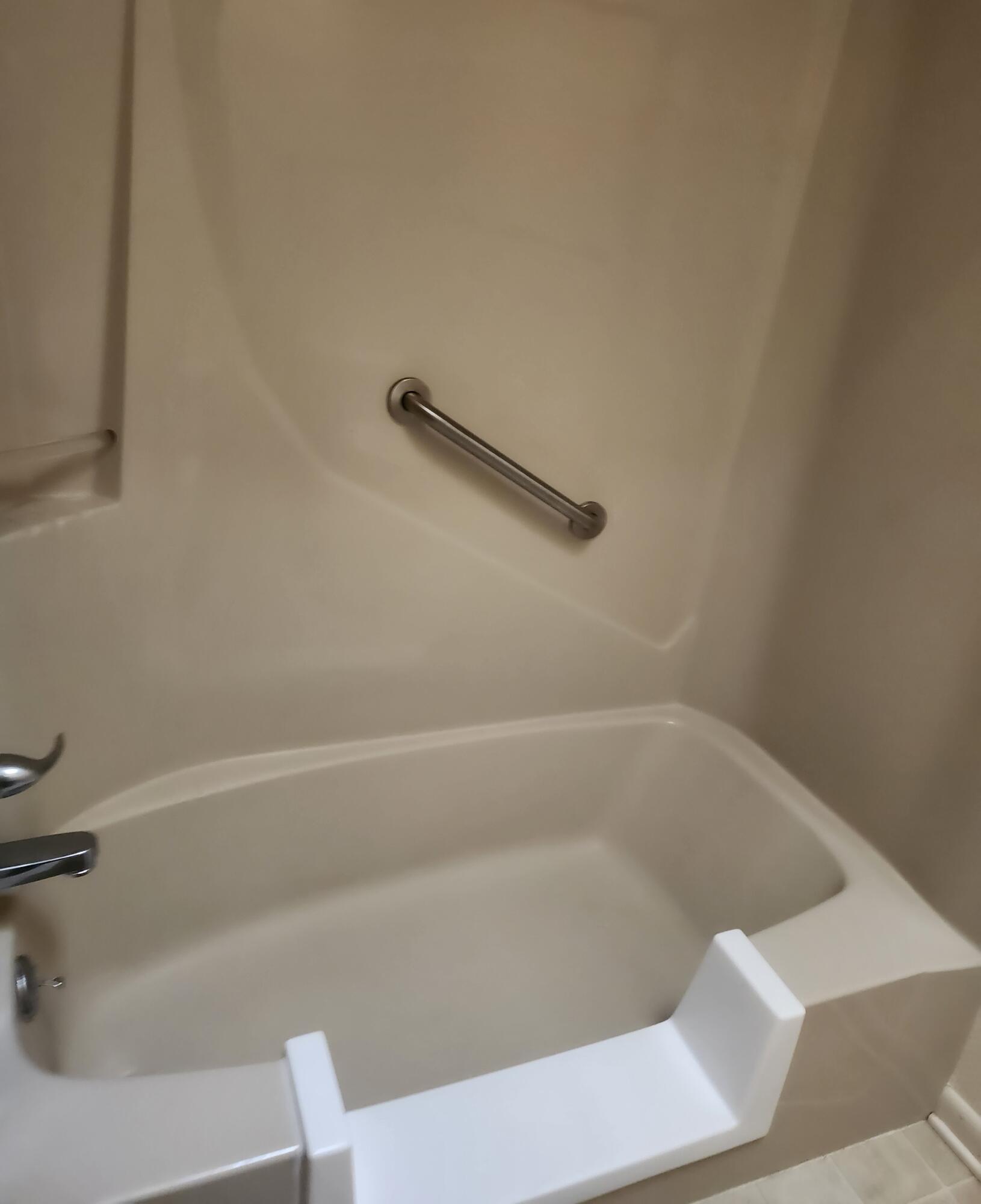 Mary Esther Manor - Residential