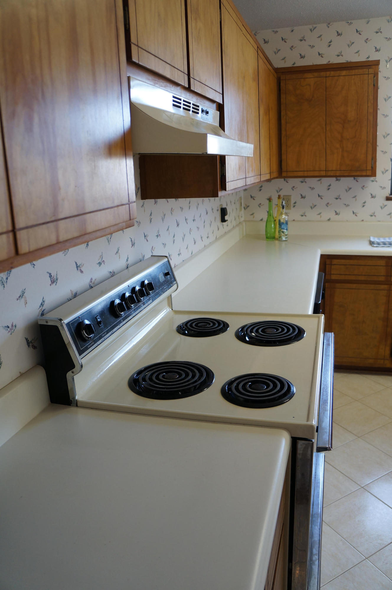 TIMBERLAKE ESTATES - Residential