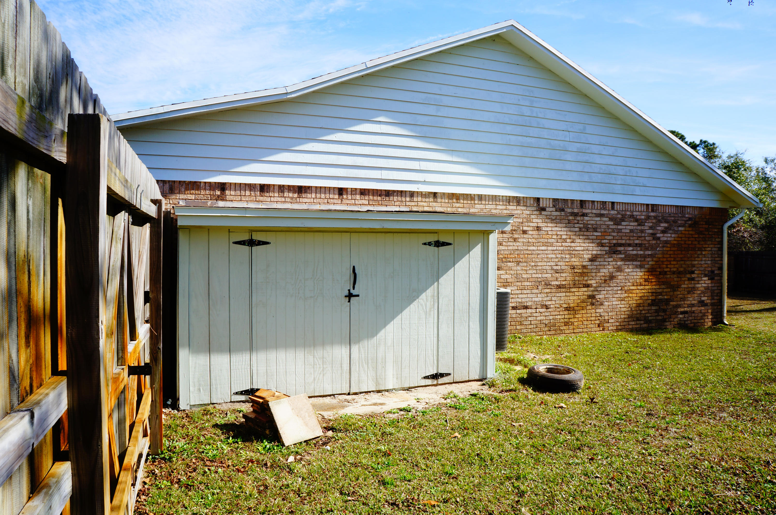 TIMBERLAKE ESTATES - Residential