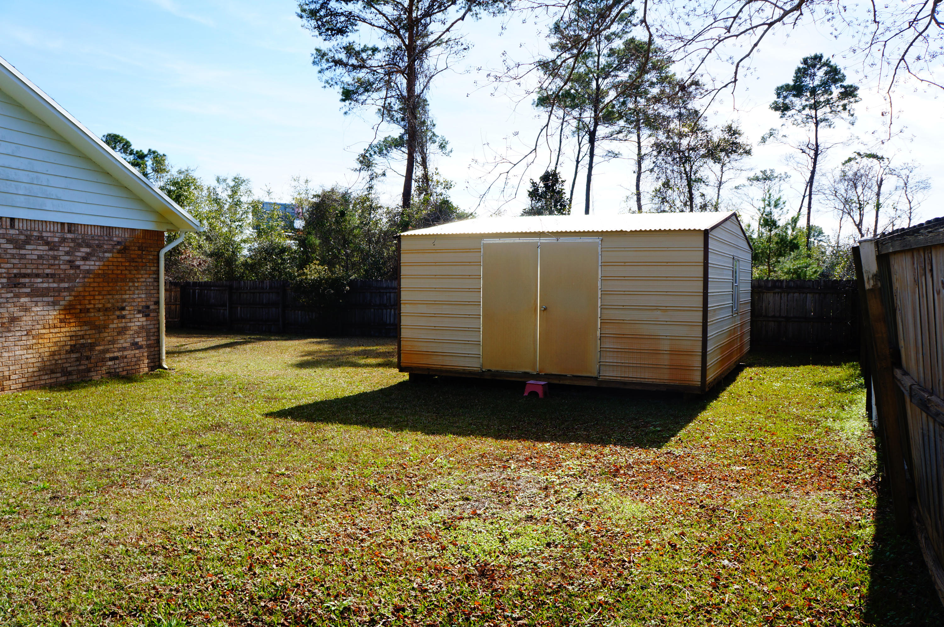 TIMBERLAKE ESTATES - Residential