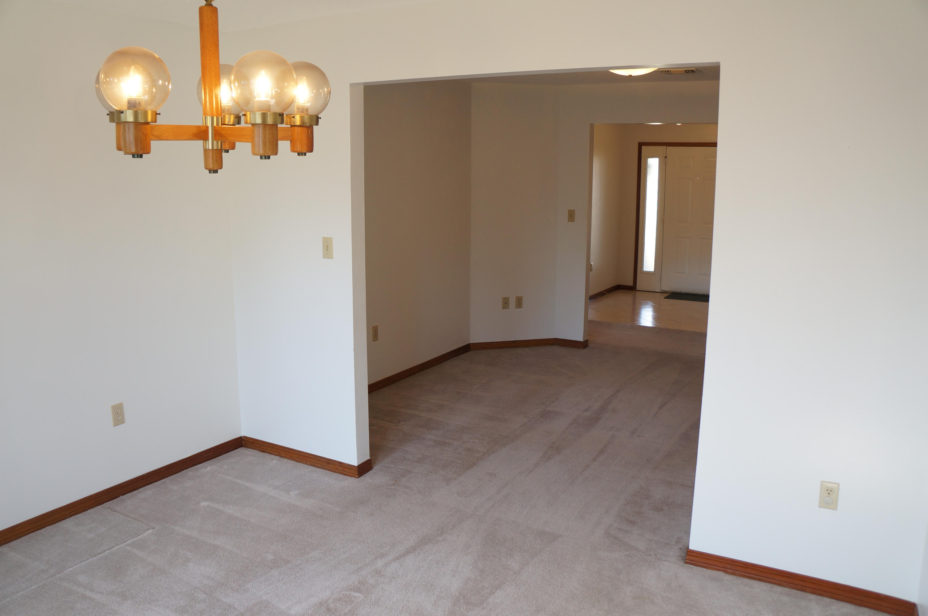 TIMBERLAKE ESTATES - Residential