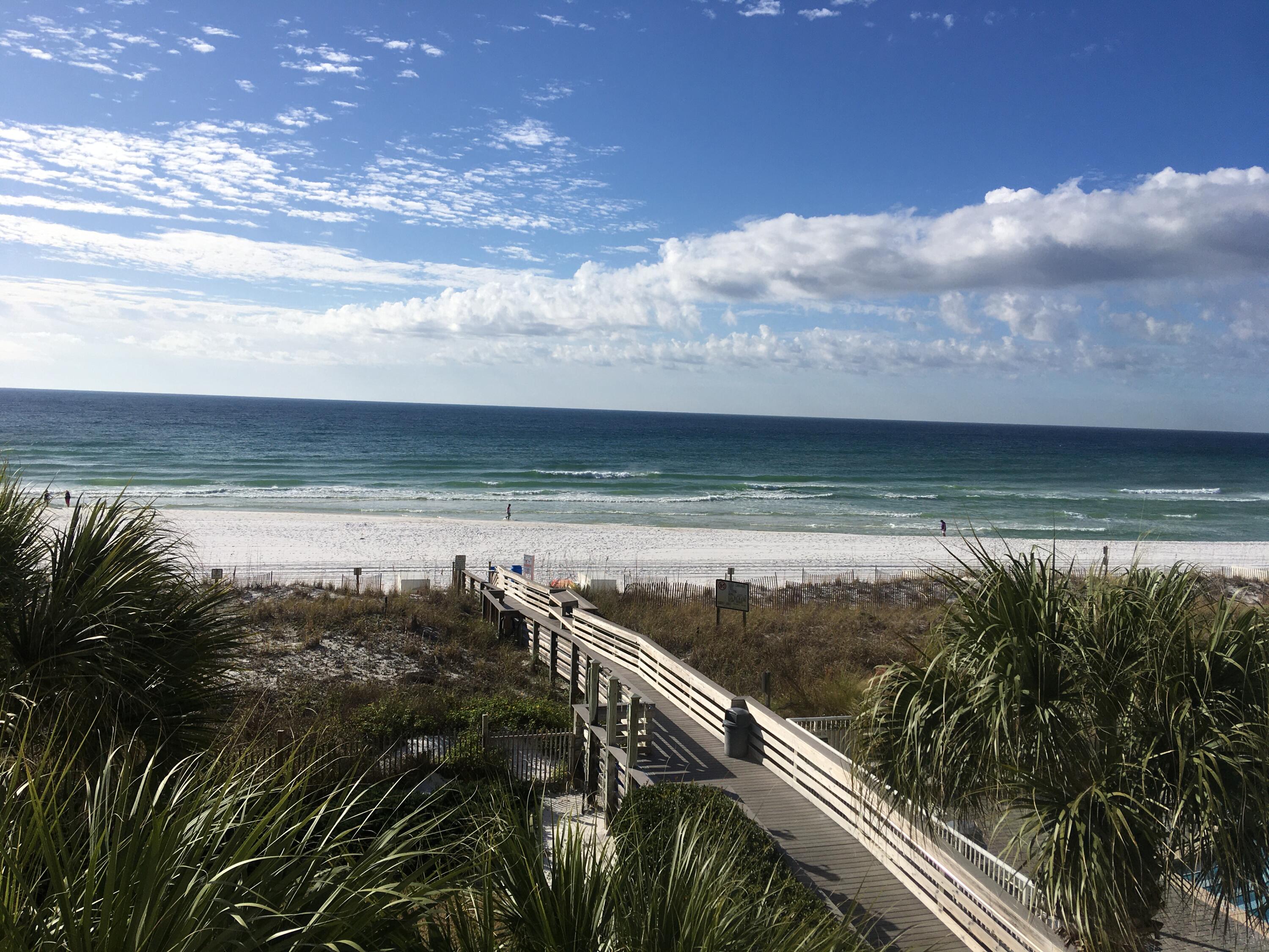 WATERS EDGE - Residential