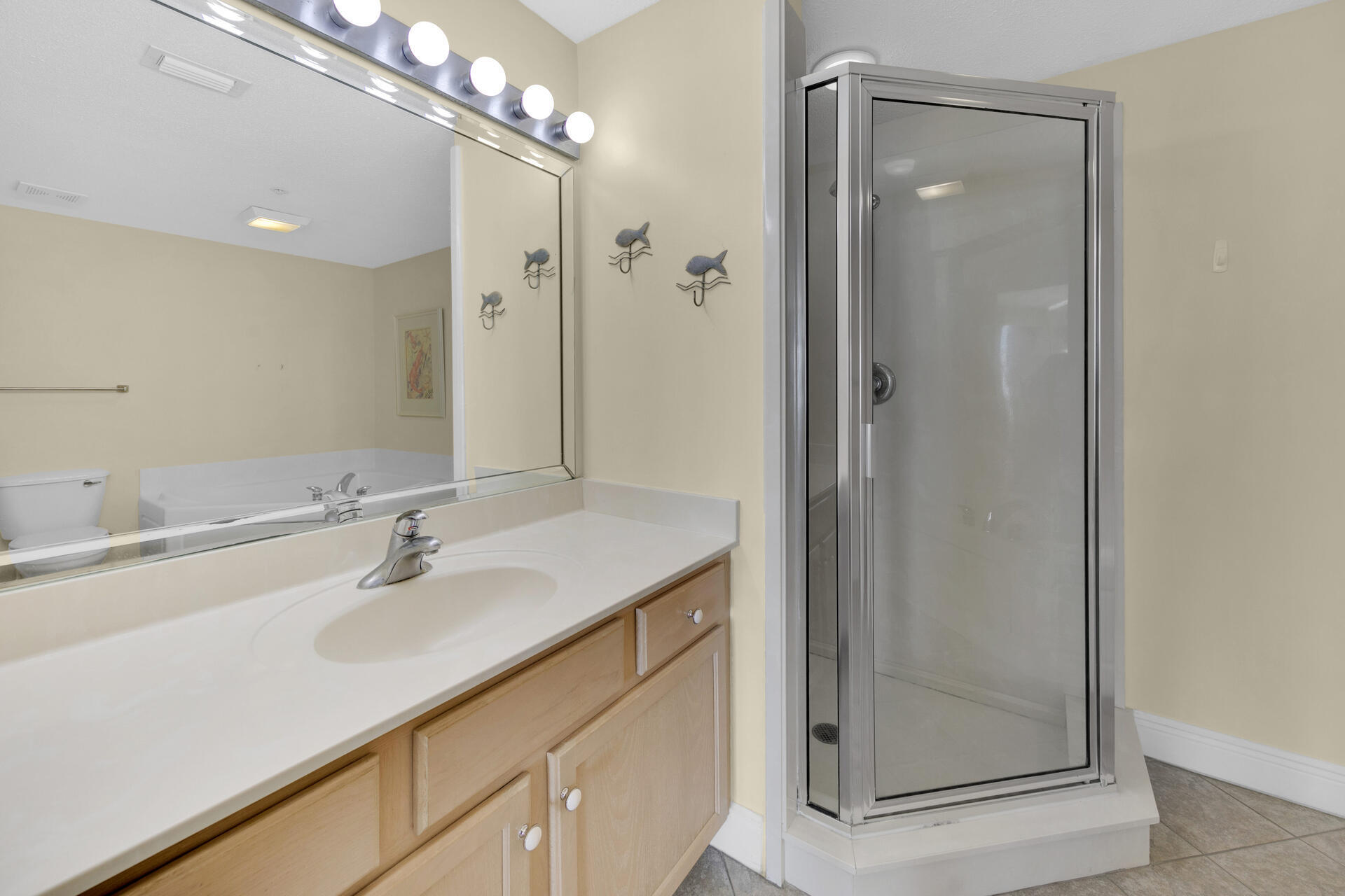 WATERS EDGE - Residential