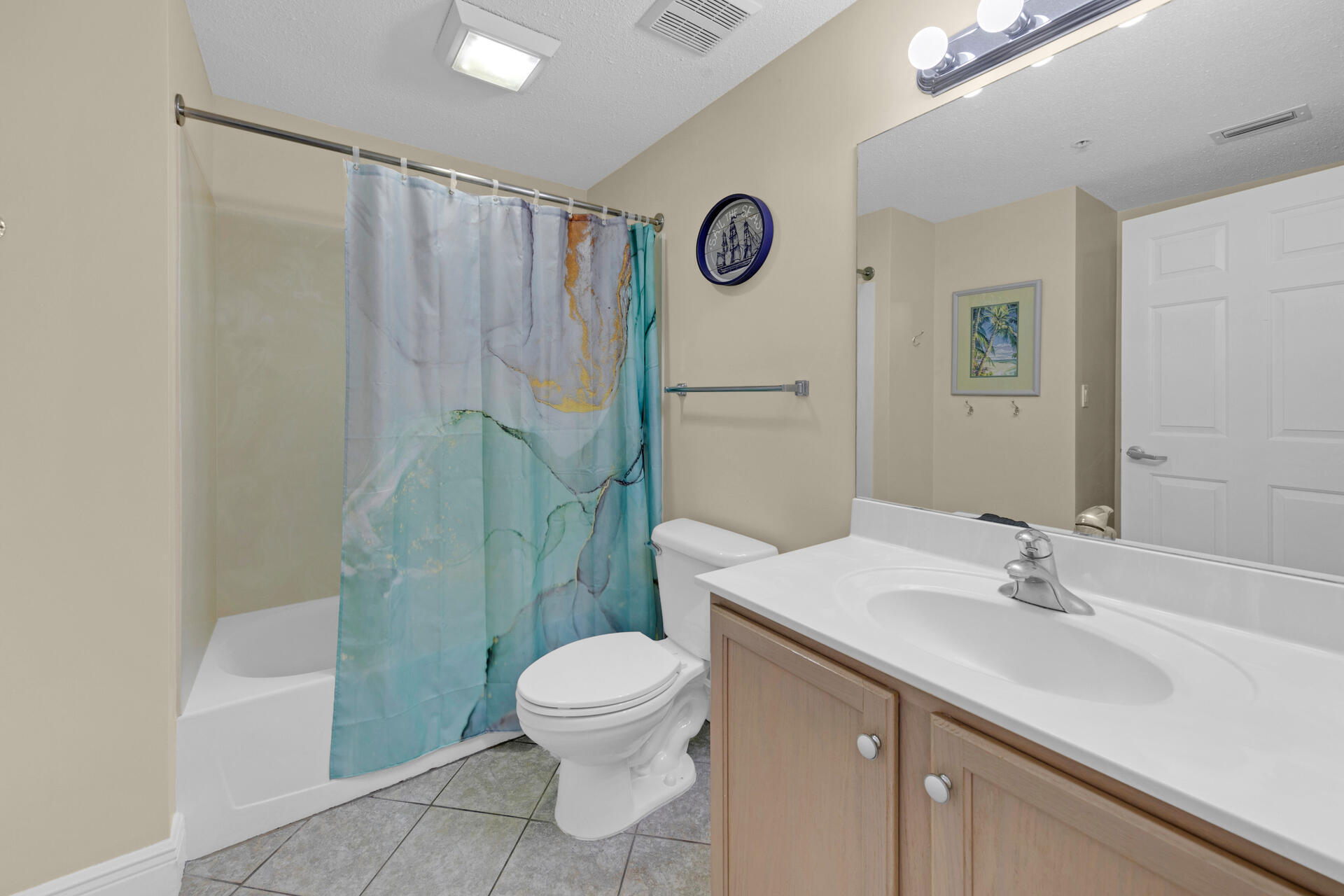 WATERS EDGE - Residential