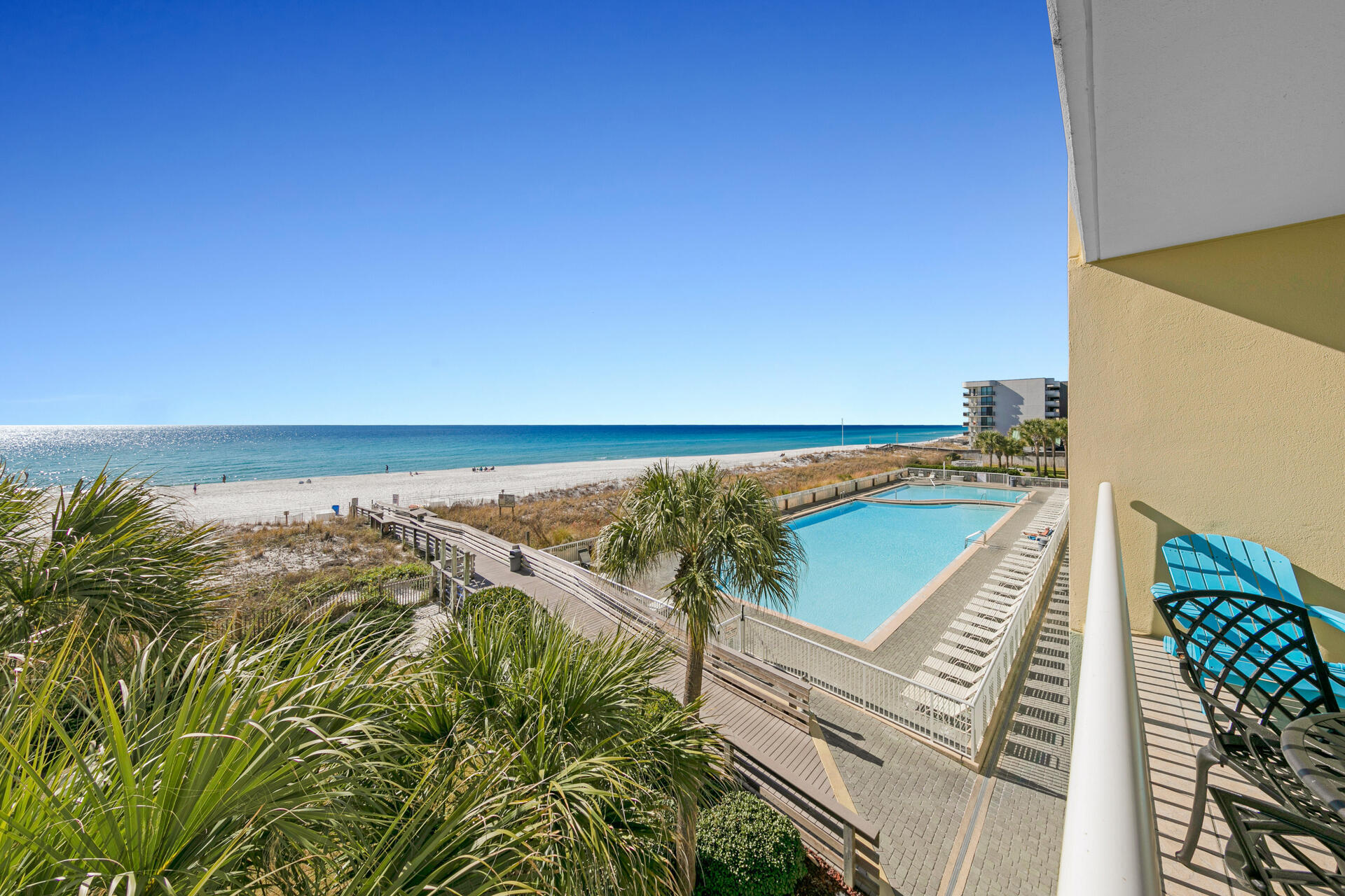 WATERS EDGE - Residential