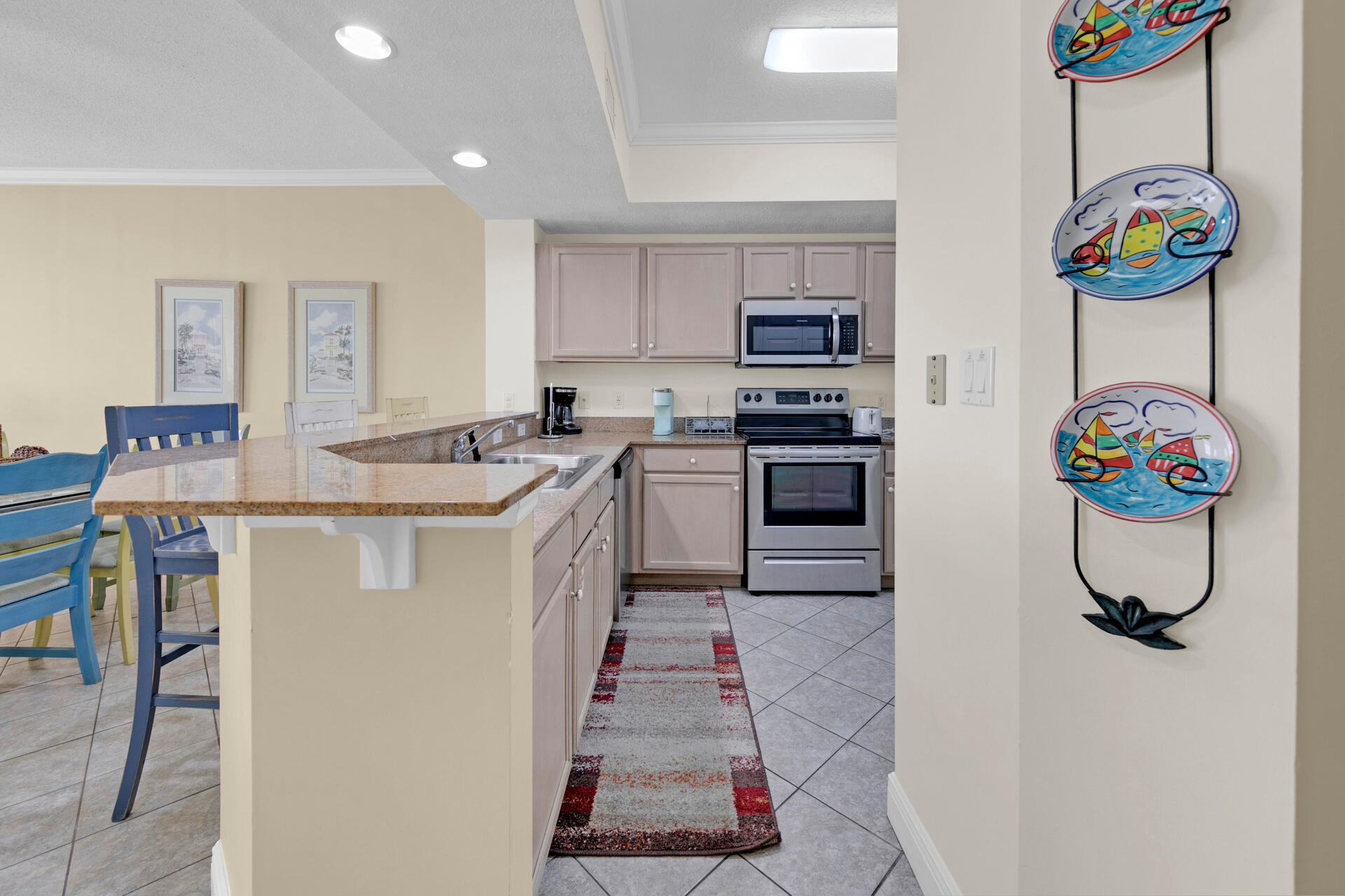 WATERS EDGE - Residential